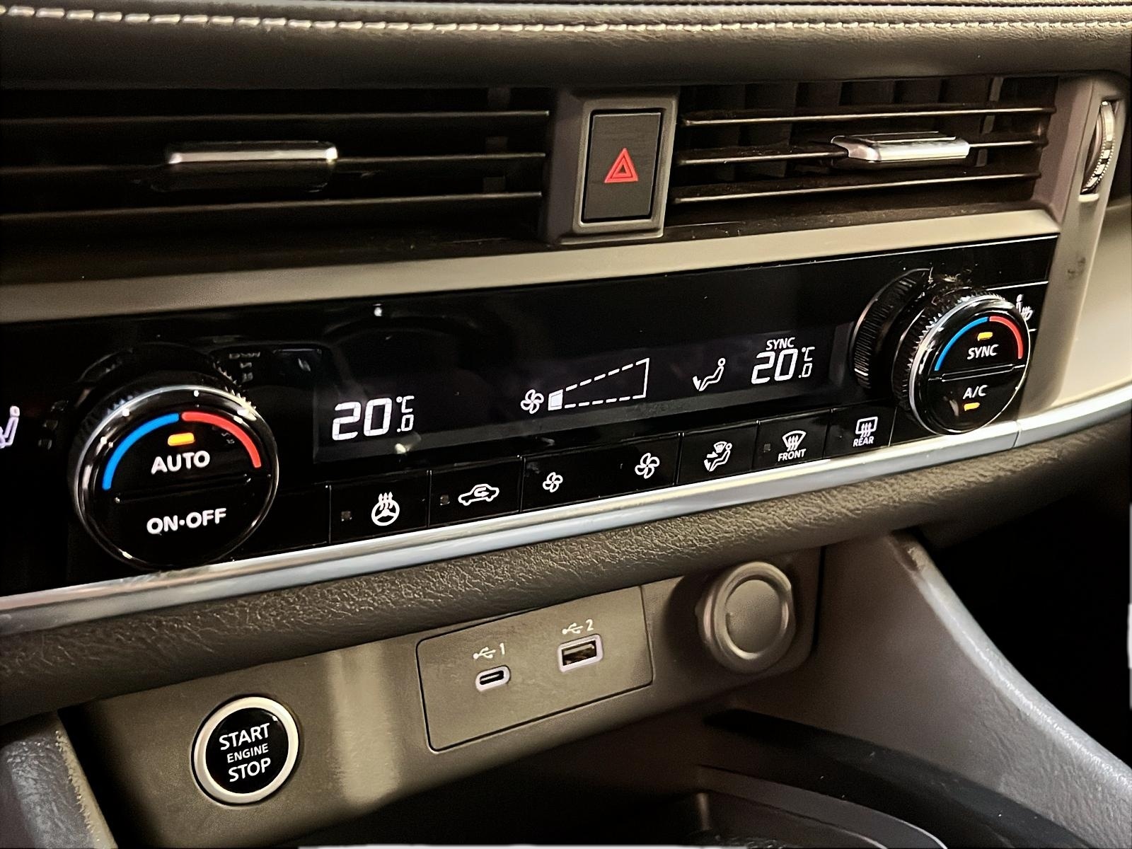 Nissan Rogue S 2021 - image #14