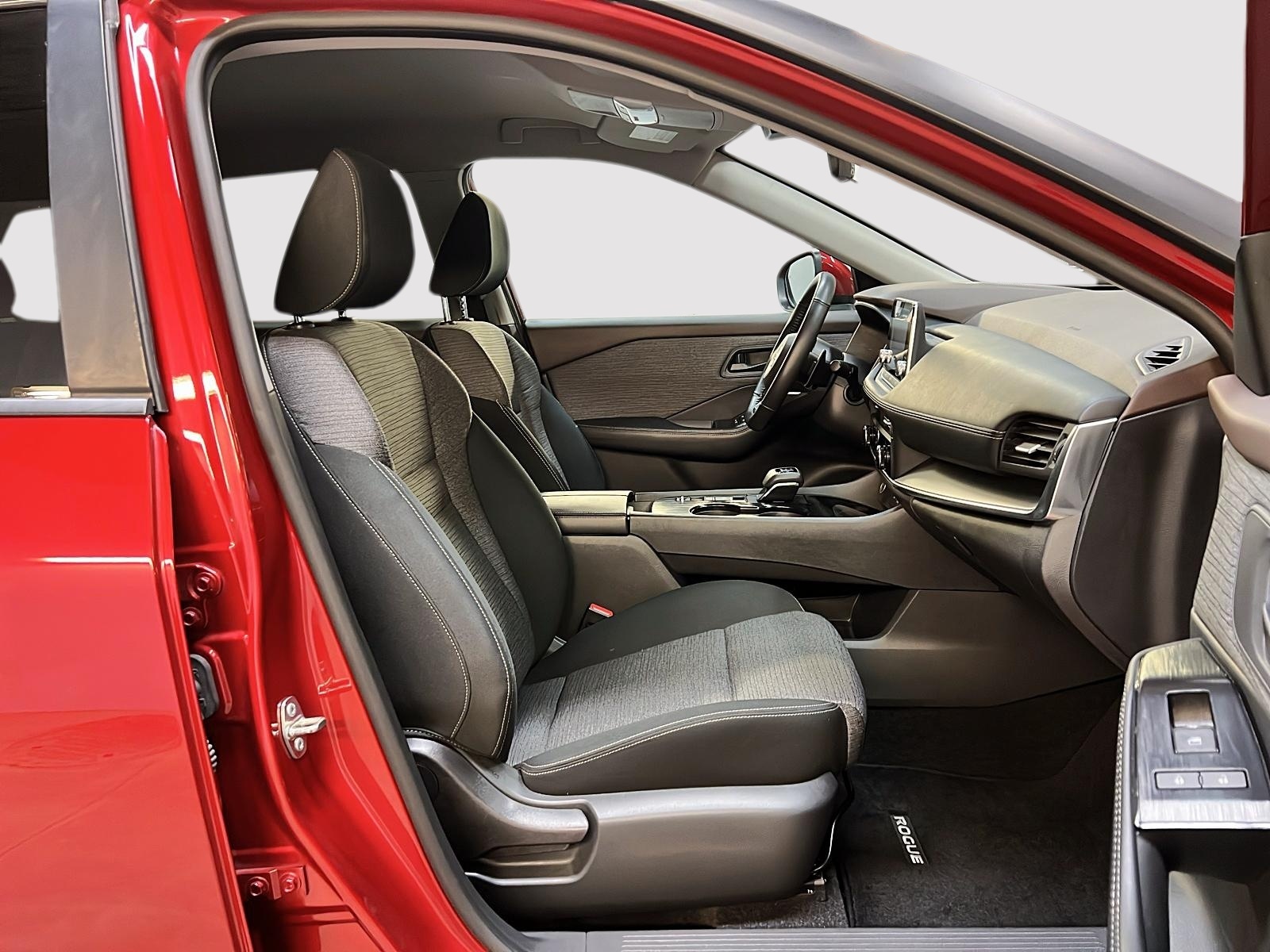 Nissan Rogue 2021 - Image #8