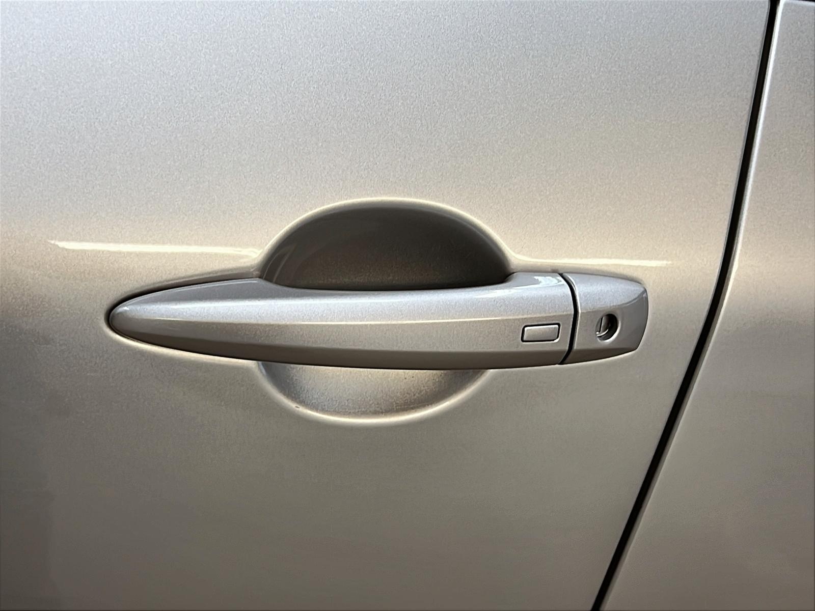 Nissan Rogue 2023 - Image #25