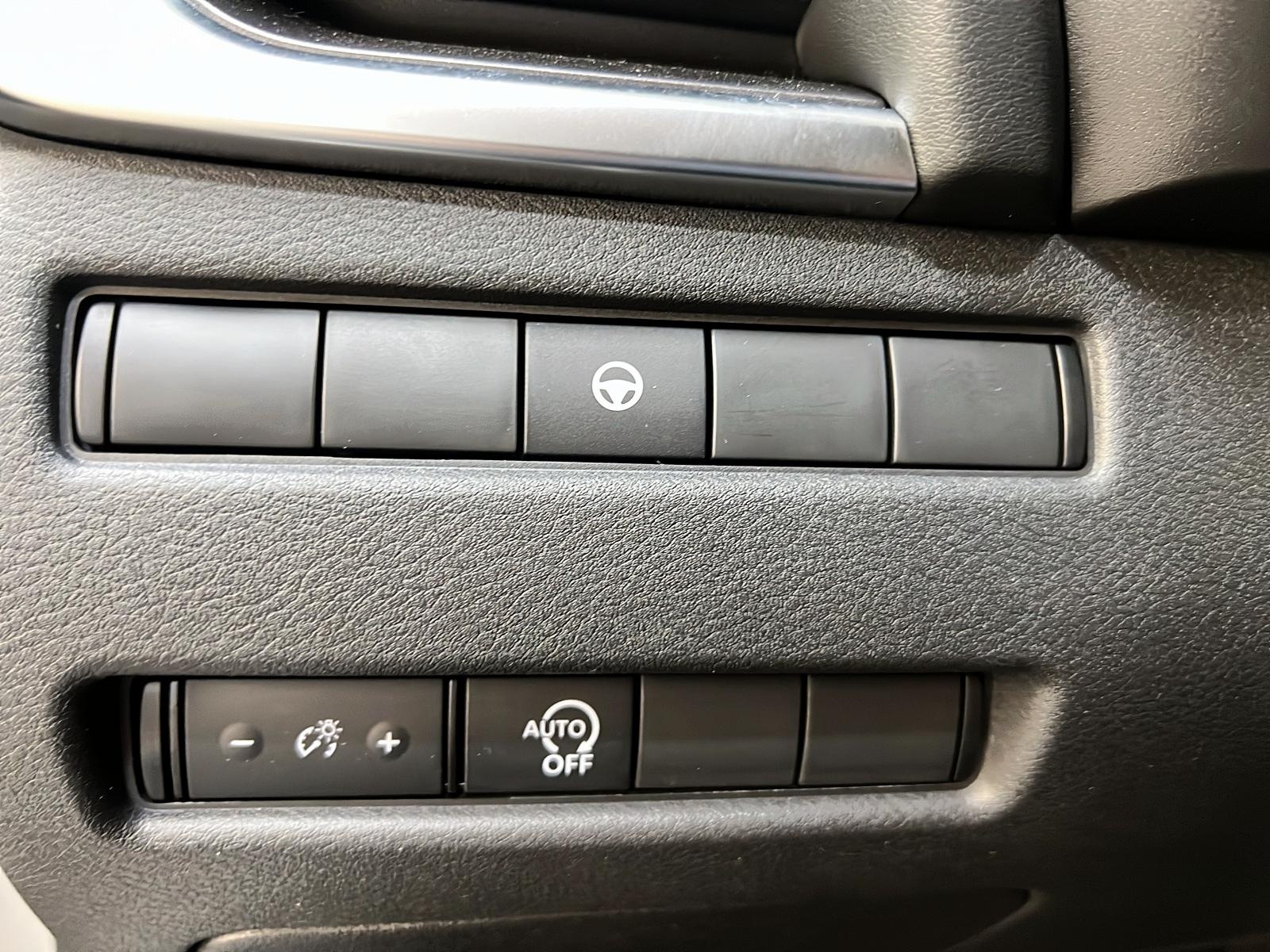Nissan Rogue 2023 - Image #21