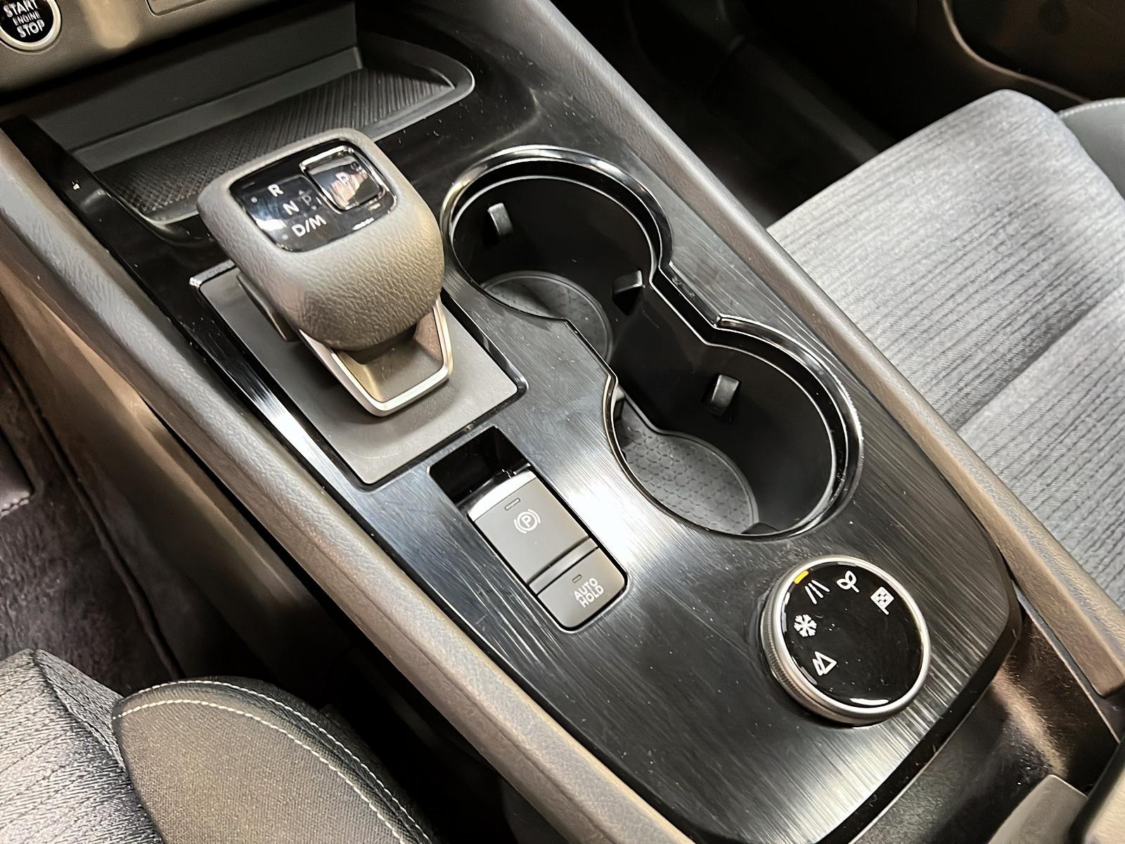 Nissan Rogue SV TOIT PANO 4RM 2023 - image #14