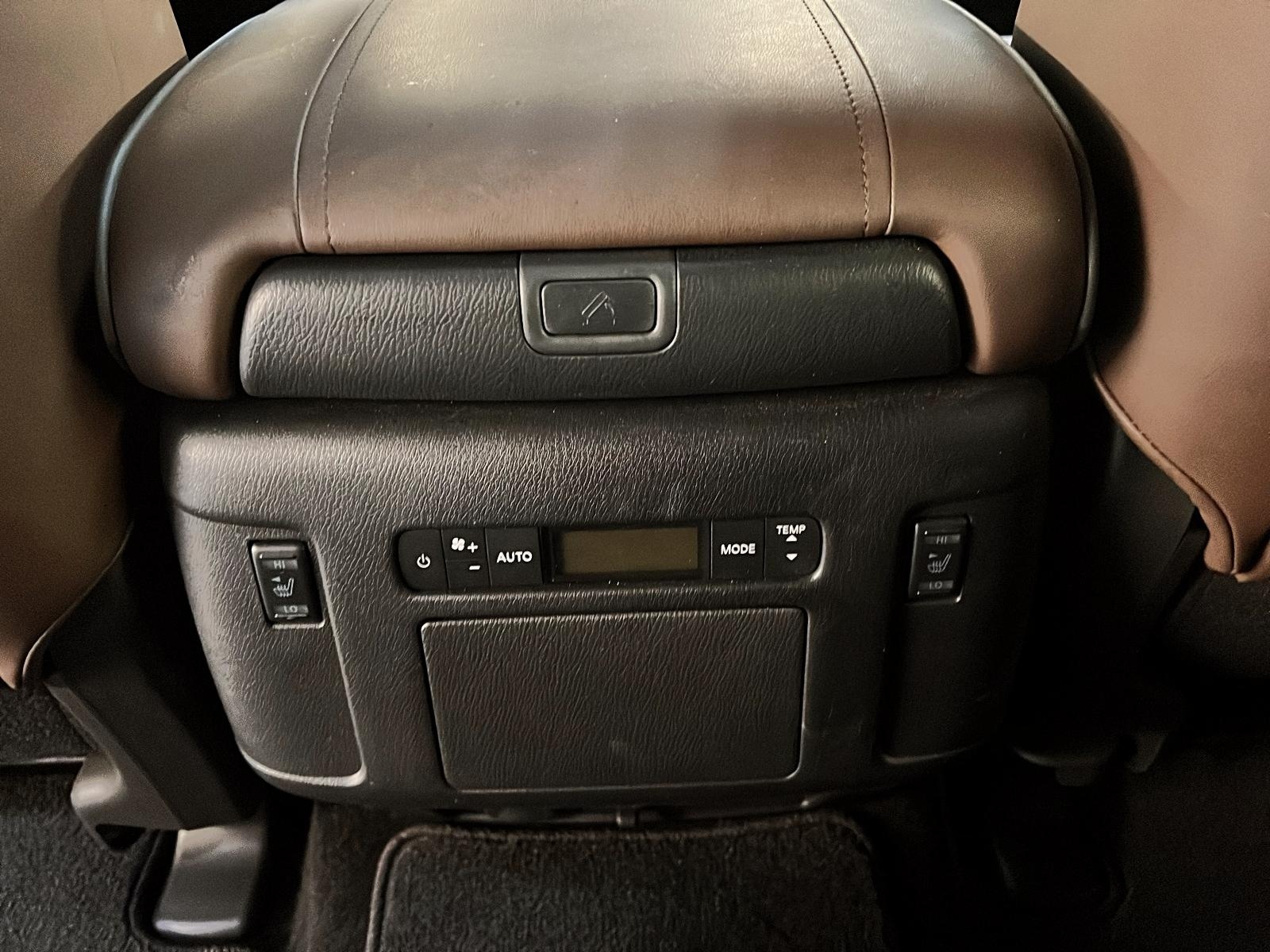 Nissan Armada PLATINUM CUIR TOIT NAV 4RM 2023 - image #12