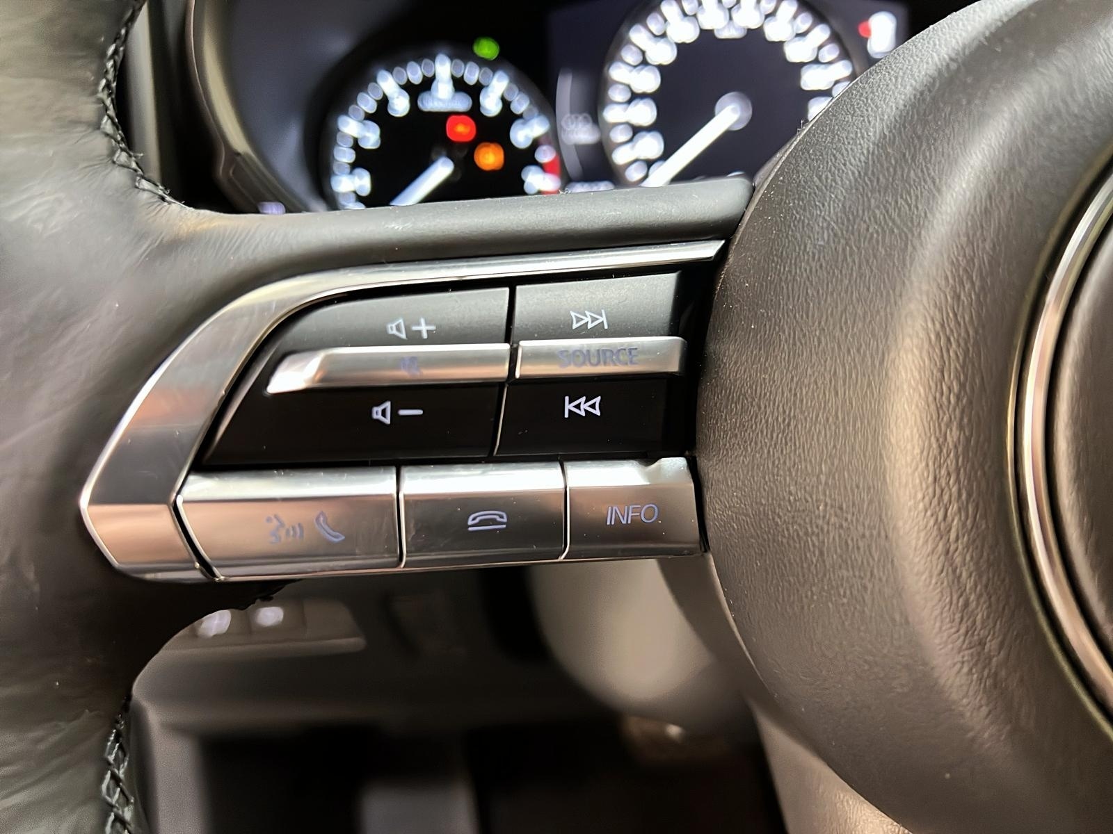 Mazda CX-50 GT CUIR TOIT PANO NAV 4RM 2024 - image #23