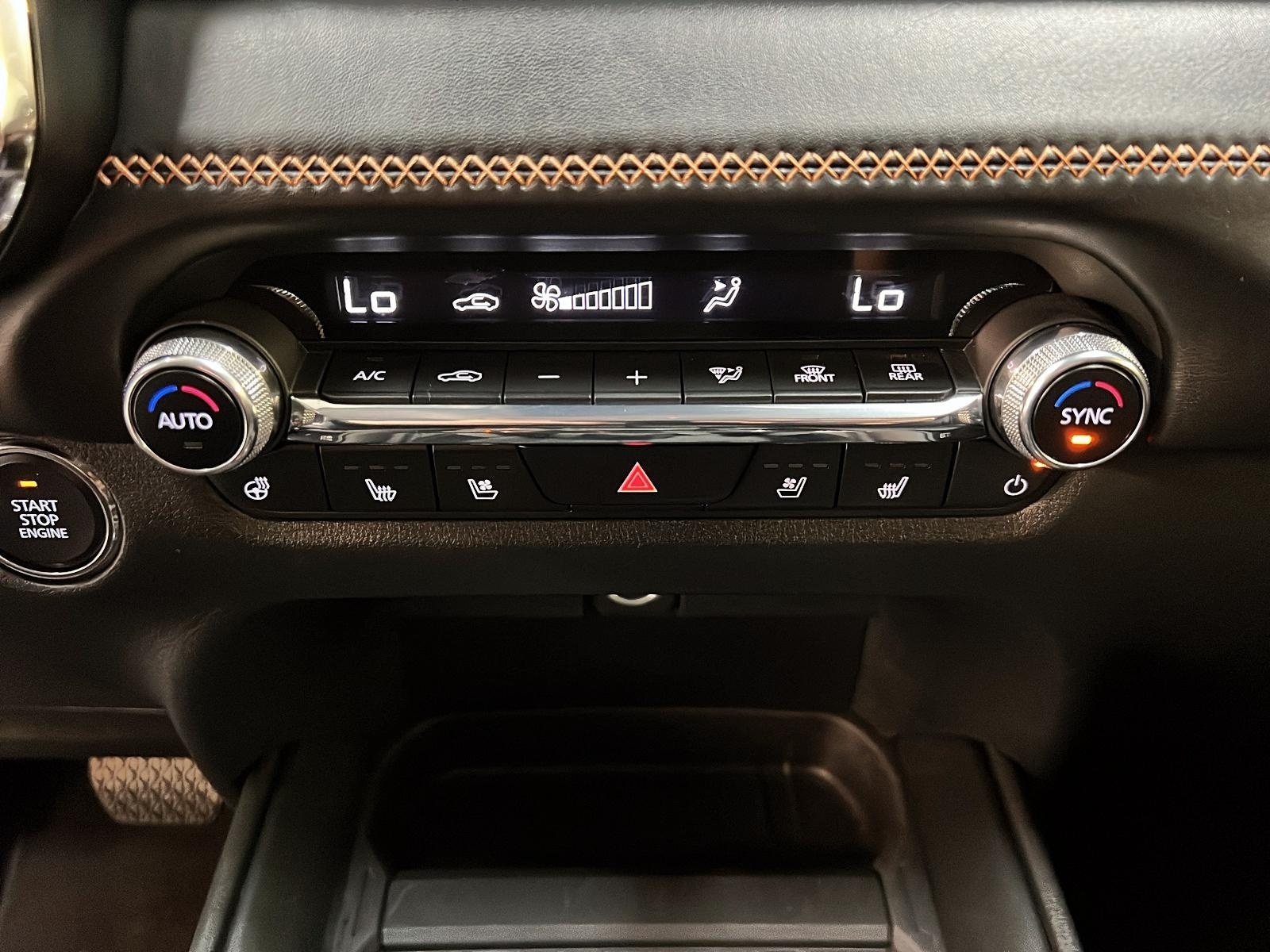 Mazda CX-50 GT CUIR TOIT PANO NAV 4RM 2024 - image #17