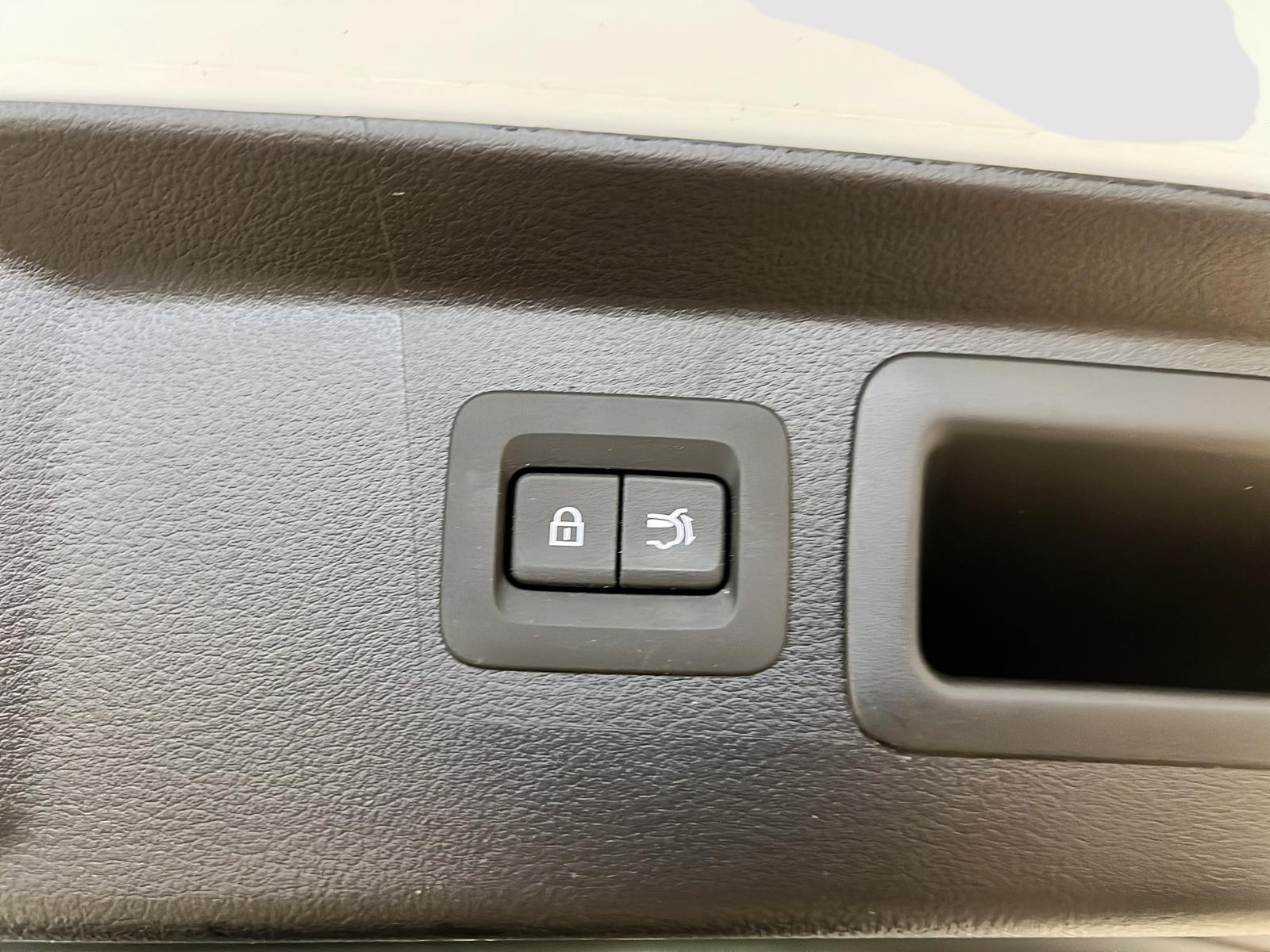 Mazda CX-50 GT CUIR TOIT PANO NAV 4RM 2024 - image #15