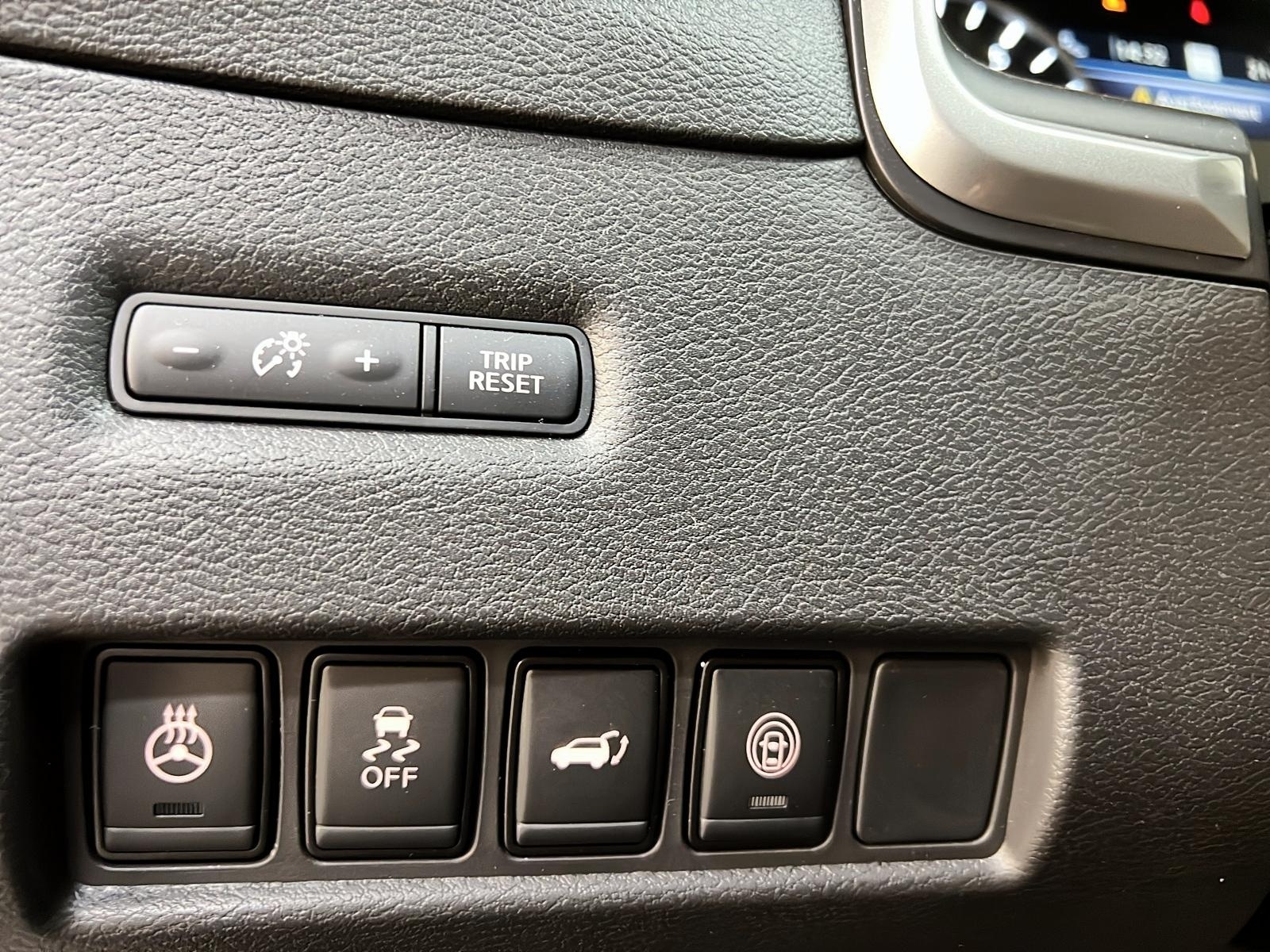 Nissan Murano SV CUIR TOIT PANO NAV 4RM 2023 - image #23