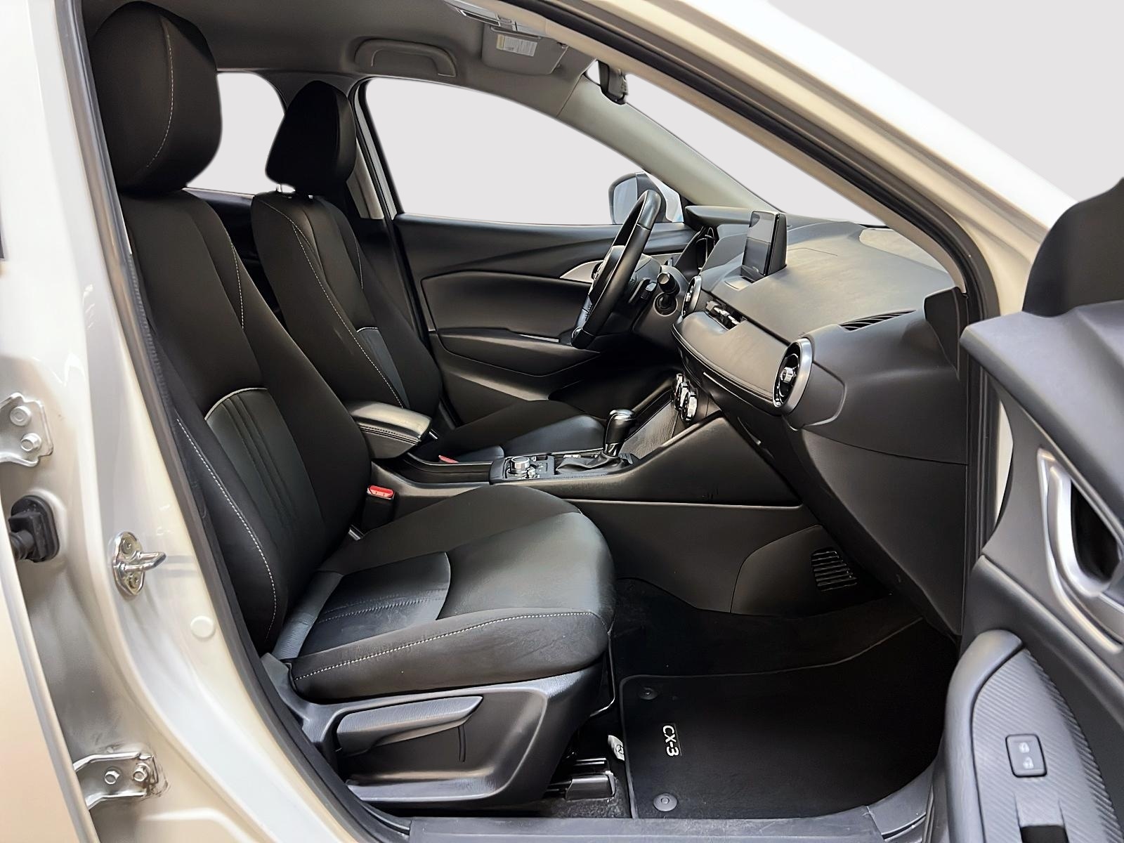 Mazda CX-3 GS 2022 - image #8