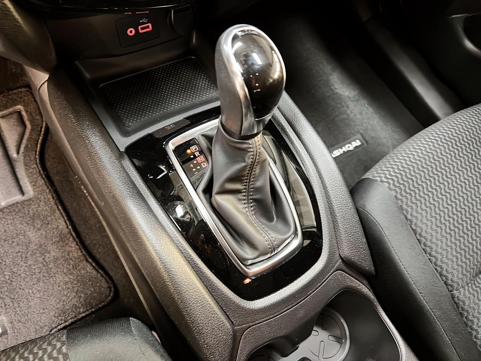 Nissan Qashqai S 4RM 2023 - image #13