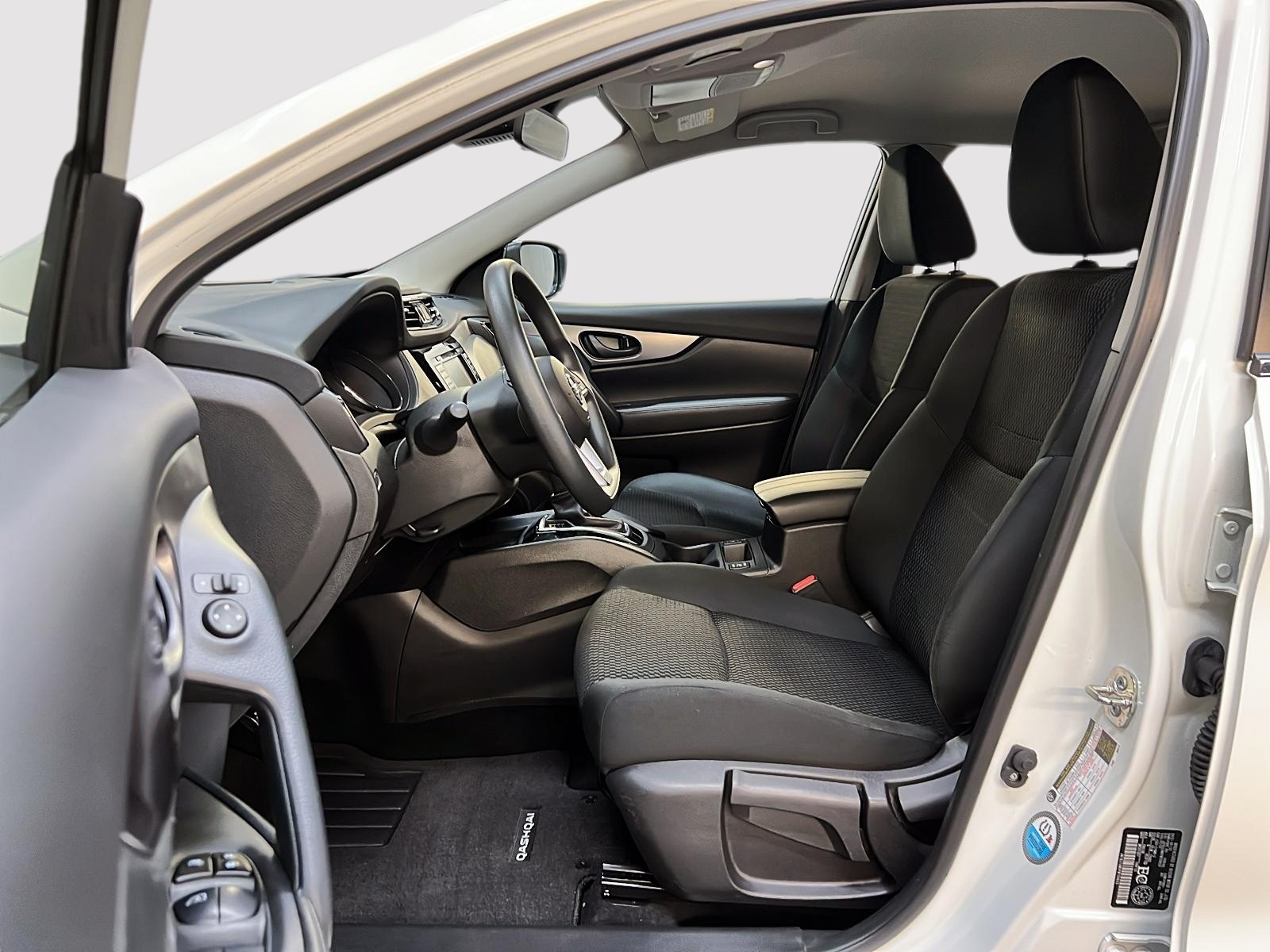 Nissan Qashqai S 4RM 2023 - image #7
