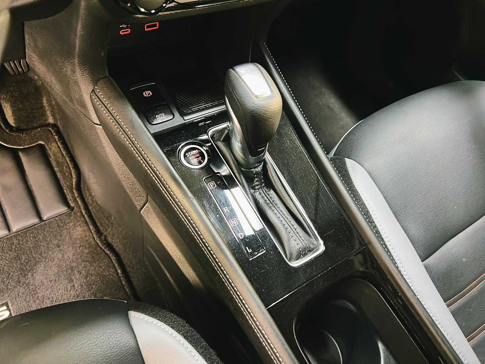 Nissan Kicks SR PREMIUM CUIR 2024 - image #13