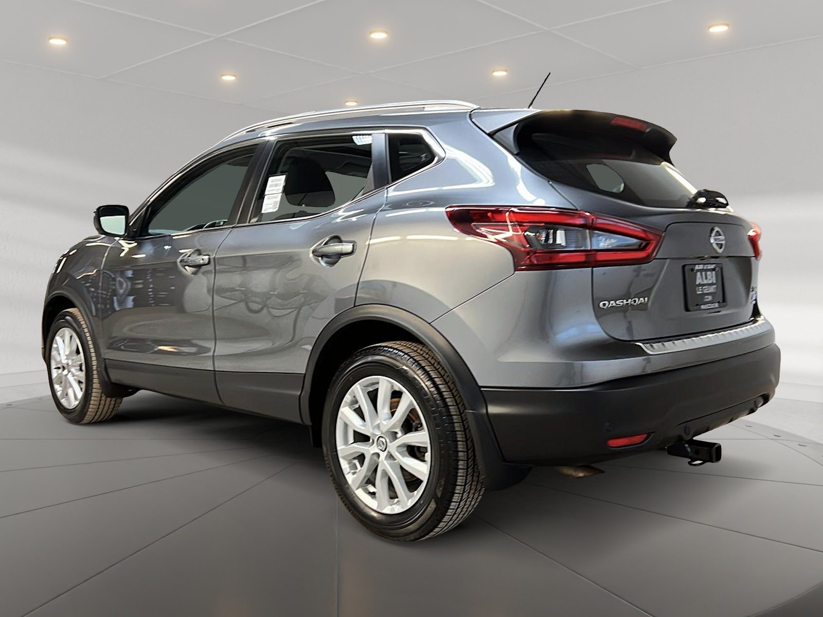 Nissan Qashqai SV TOIT 4RM 2023 - image #6