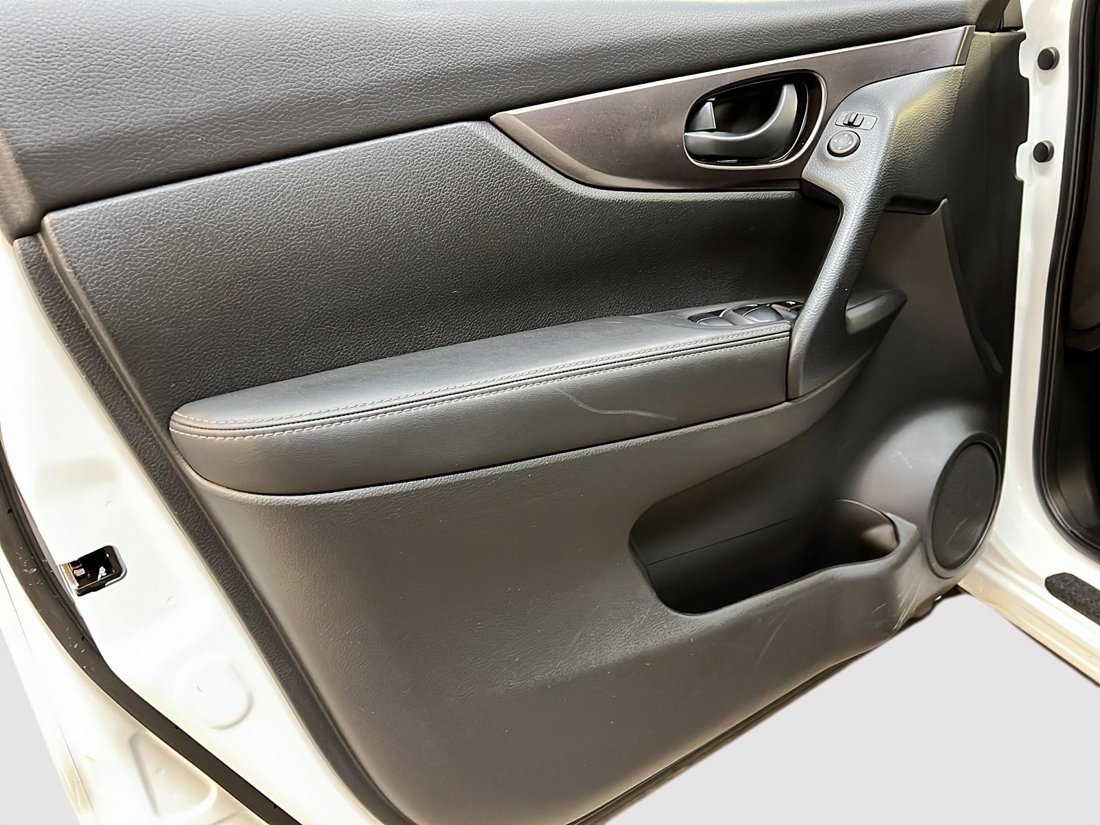 Nissan Qashqai S 4RM 2023 - image #21