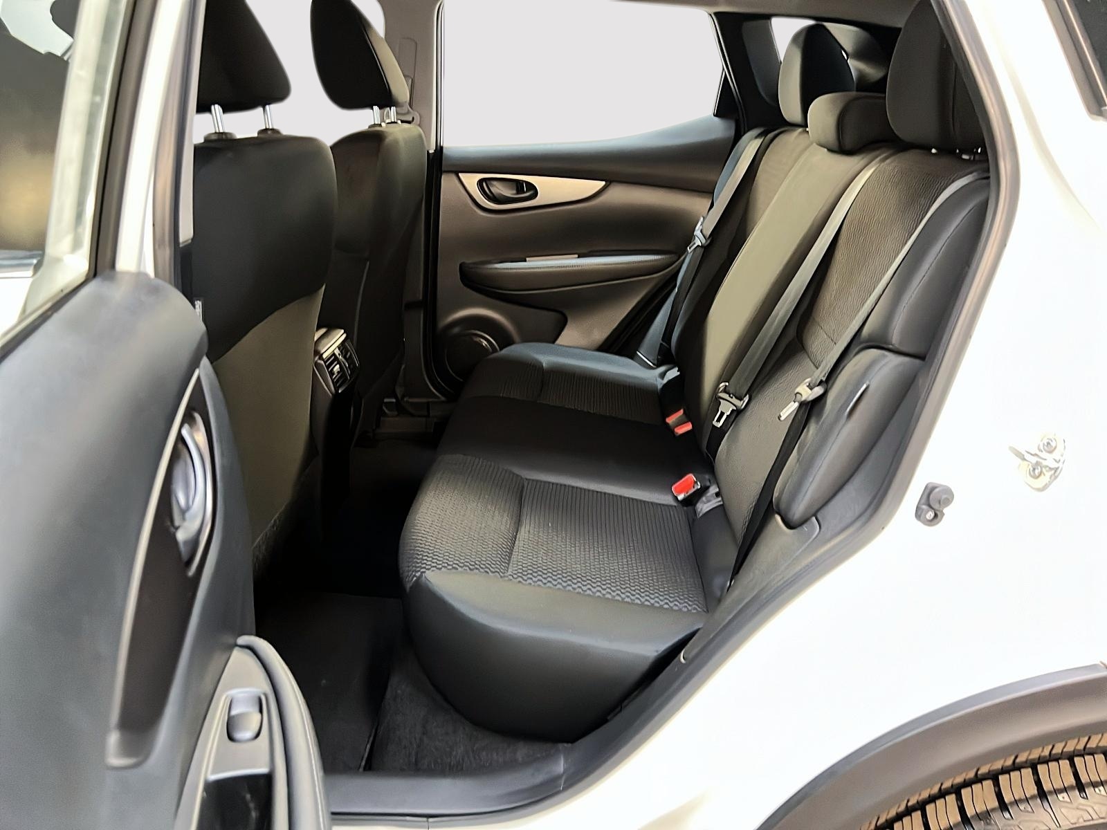 Nissan Qashqai S 4RM 2023 - image #9