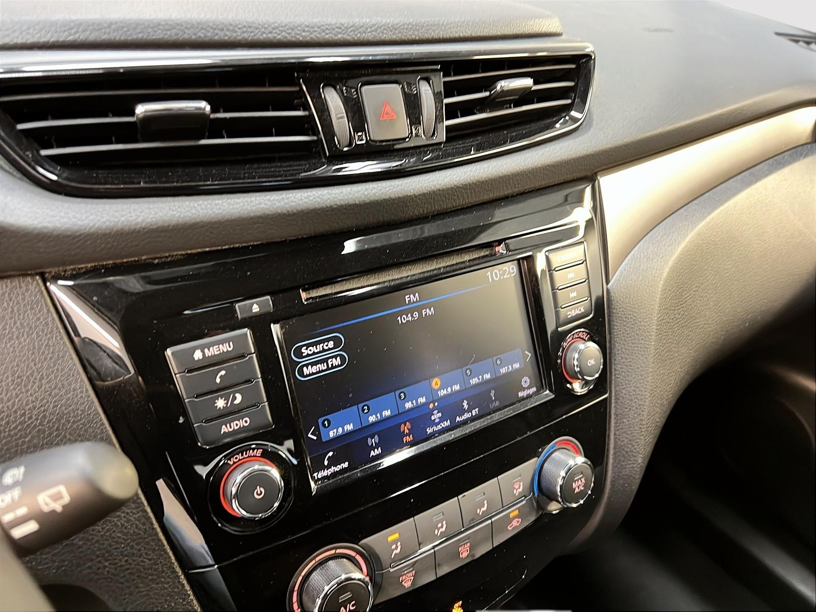 Nissan Qashqai S 4RM 2023 - image #15