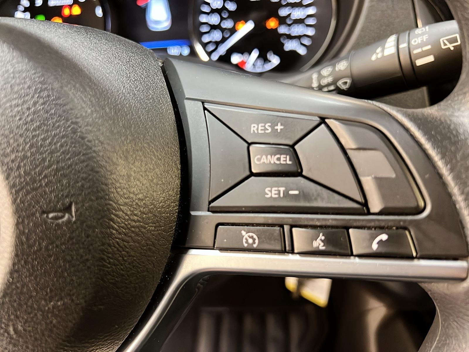 Nissan Qashqai S 4RM 2023 - image #17