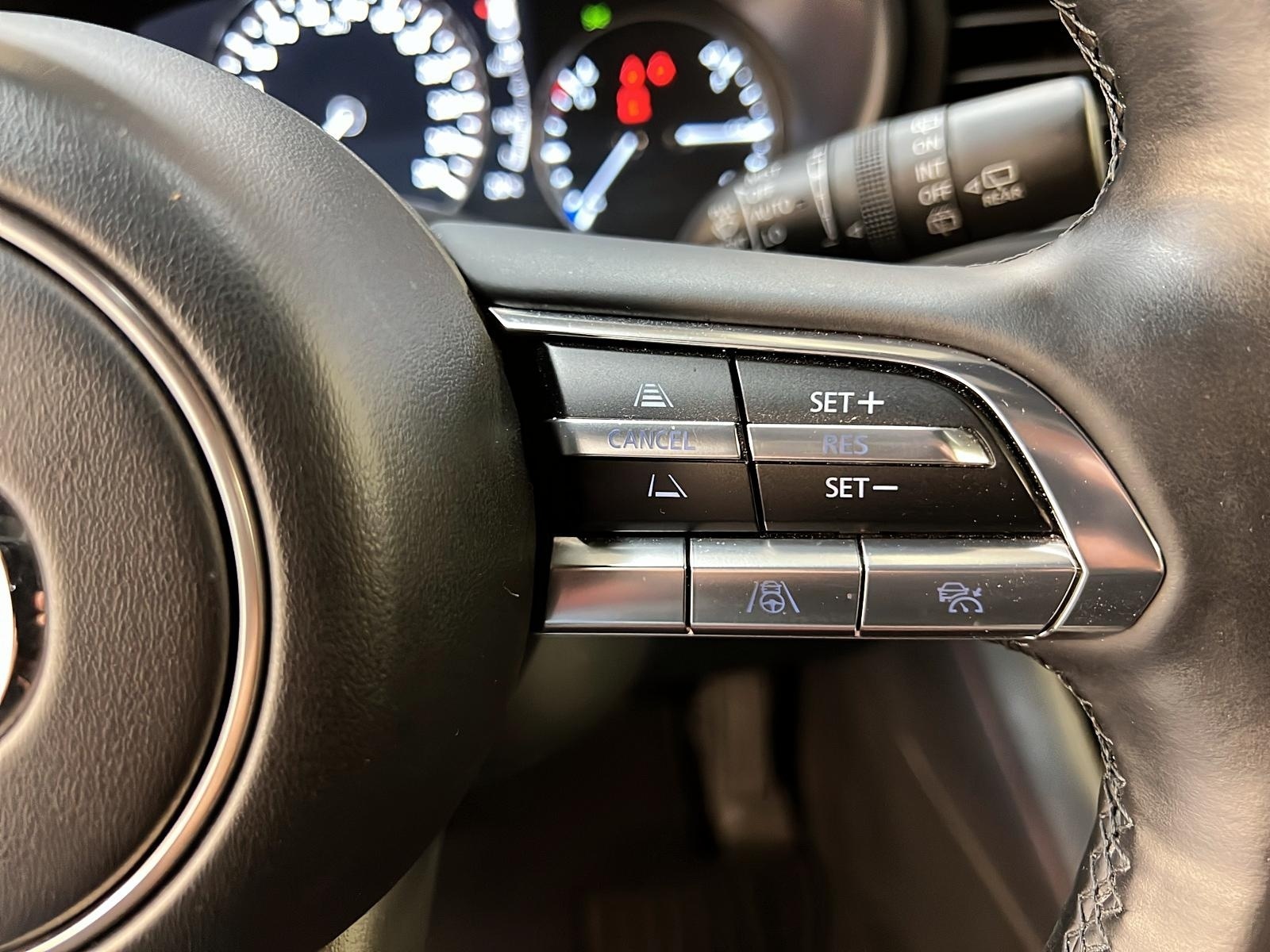 Mazda Mazda3 Sport GT CUIR TOIT NAV 4RM 2023 - image #21