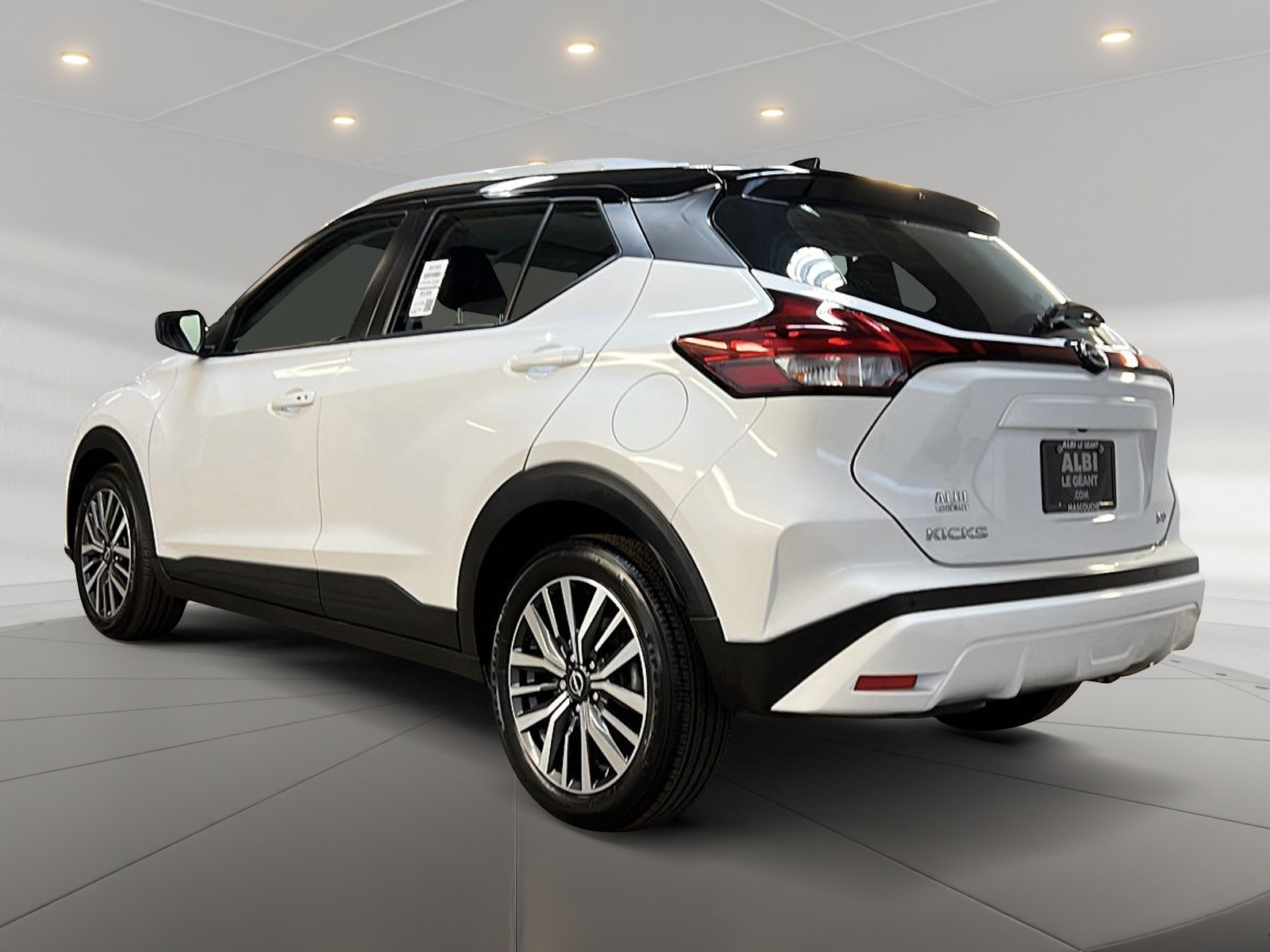 Nissan Kicks SV 2023 - image #6
