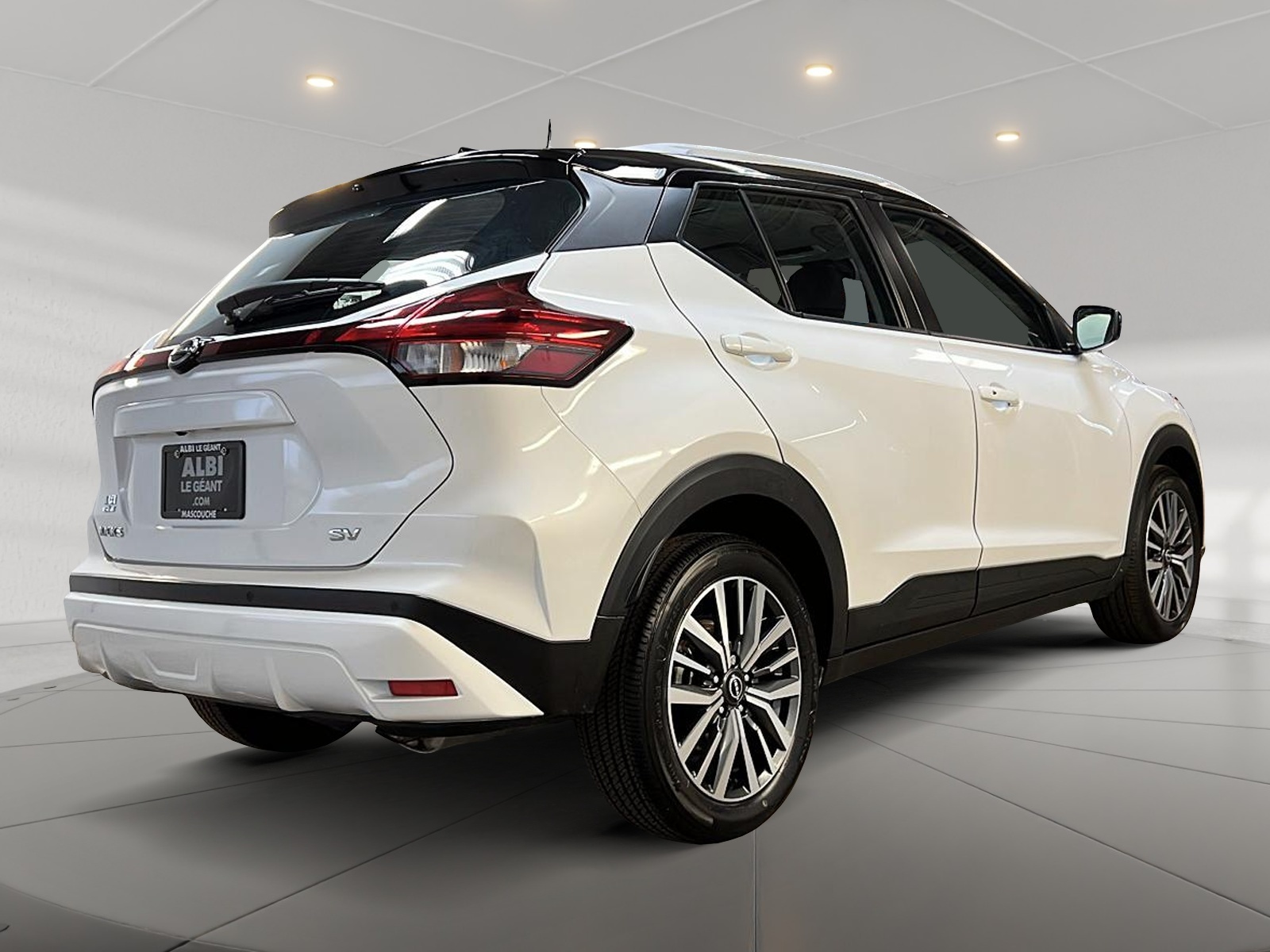 Nissan Kicks SV 2023 - image #4