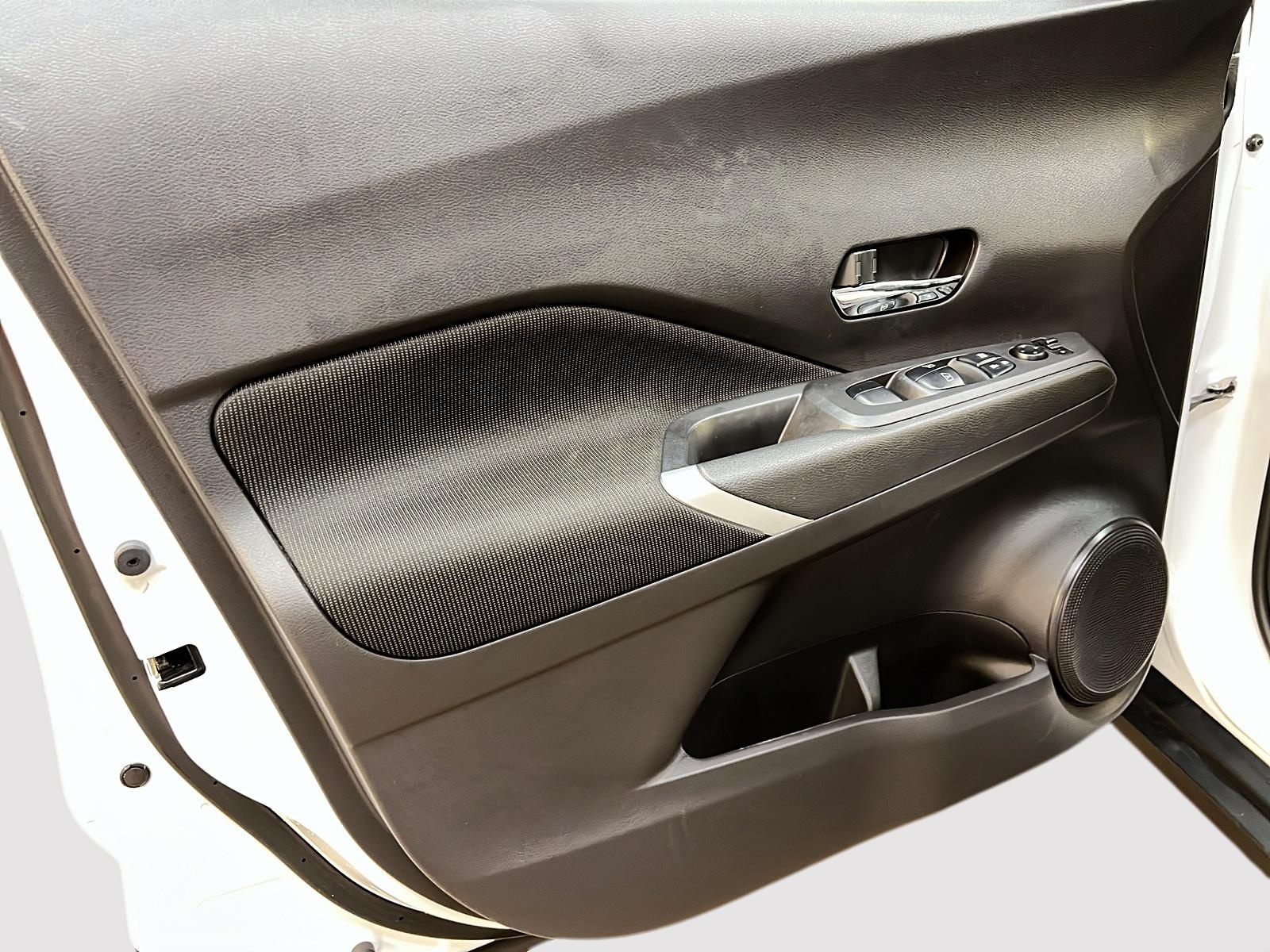 Nissan Kicks SV 2023 - image #22