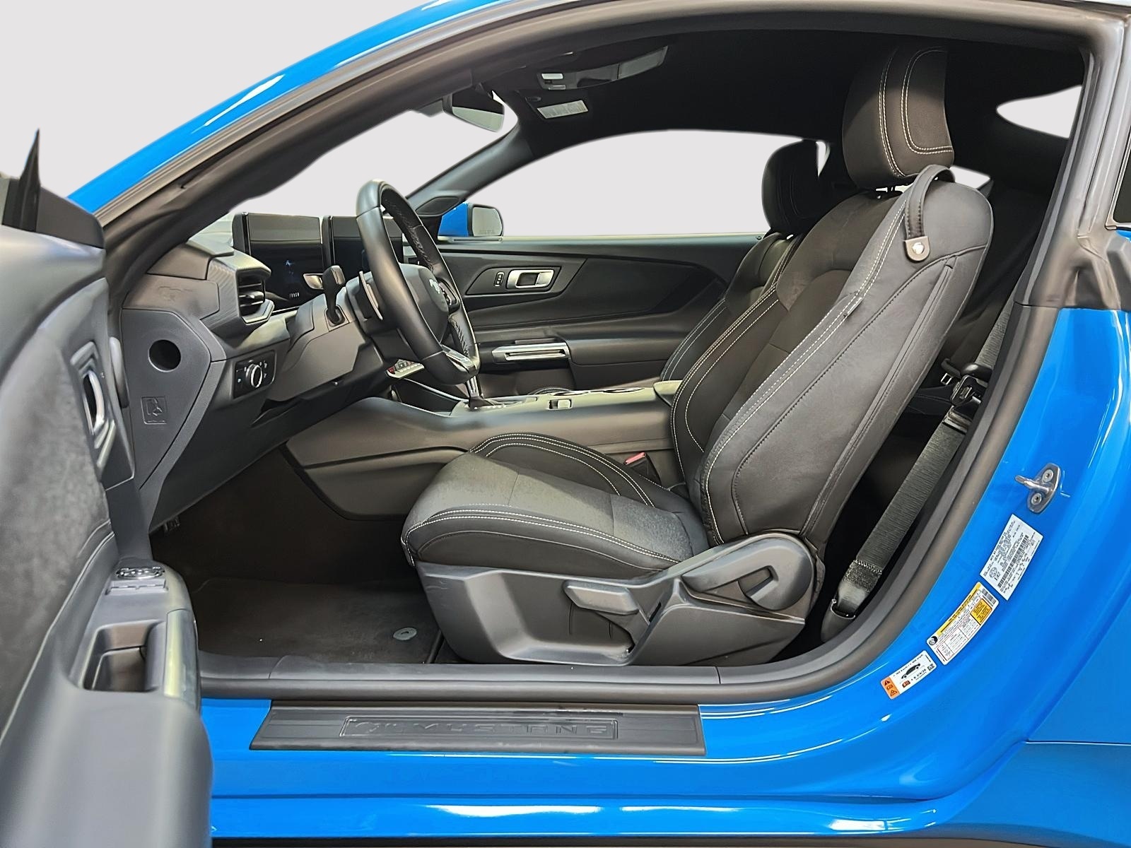 Ford Mustang GT COUPE 2024 - image #7