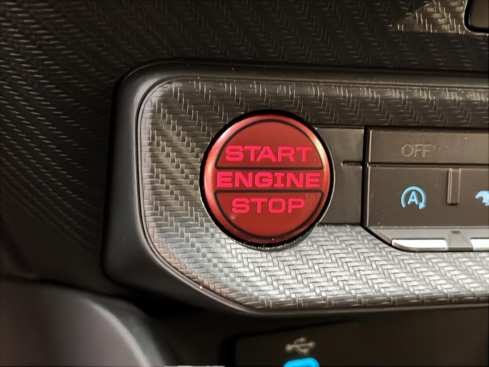 Ford Mustang GT COUPE 2024 - image #17