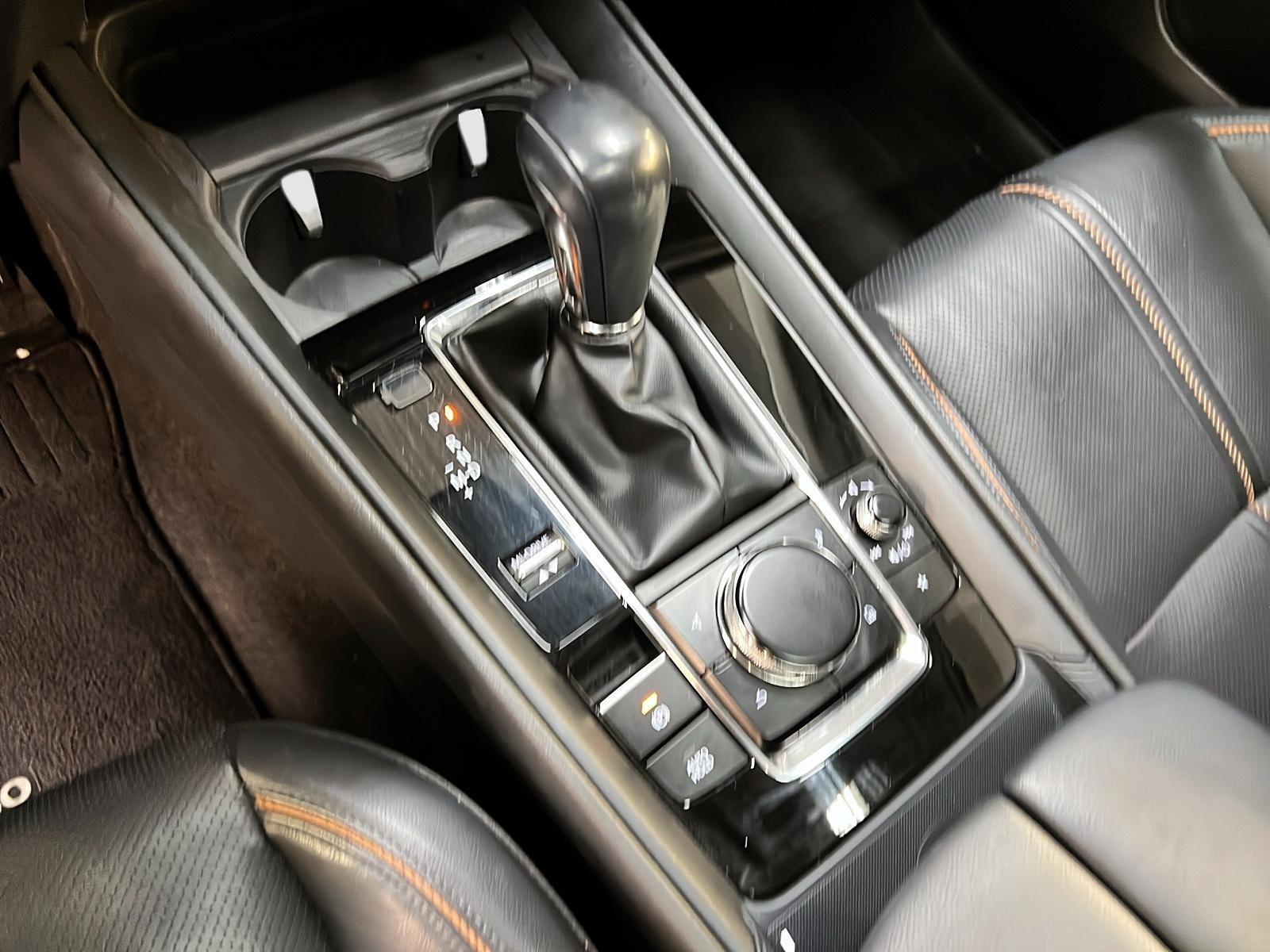 Mazda CX-50 GT TURBO CUIR TOIT PANO NAV 4RM 2023 - image #13