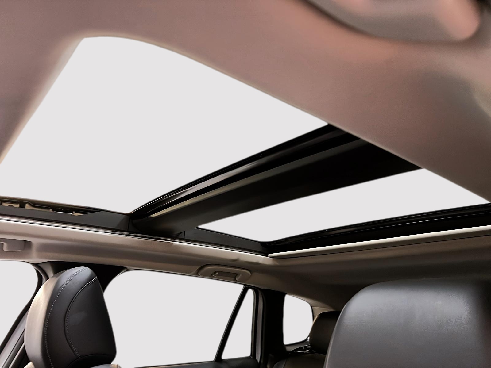 Mazda CX-50 2023 - Image #10