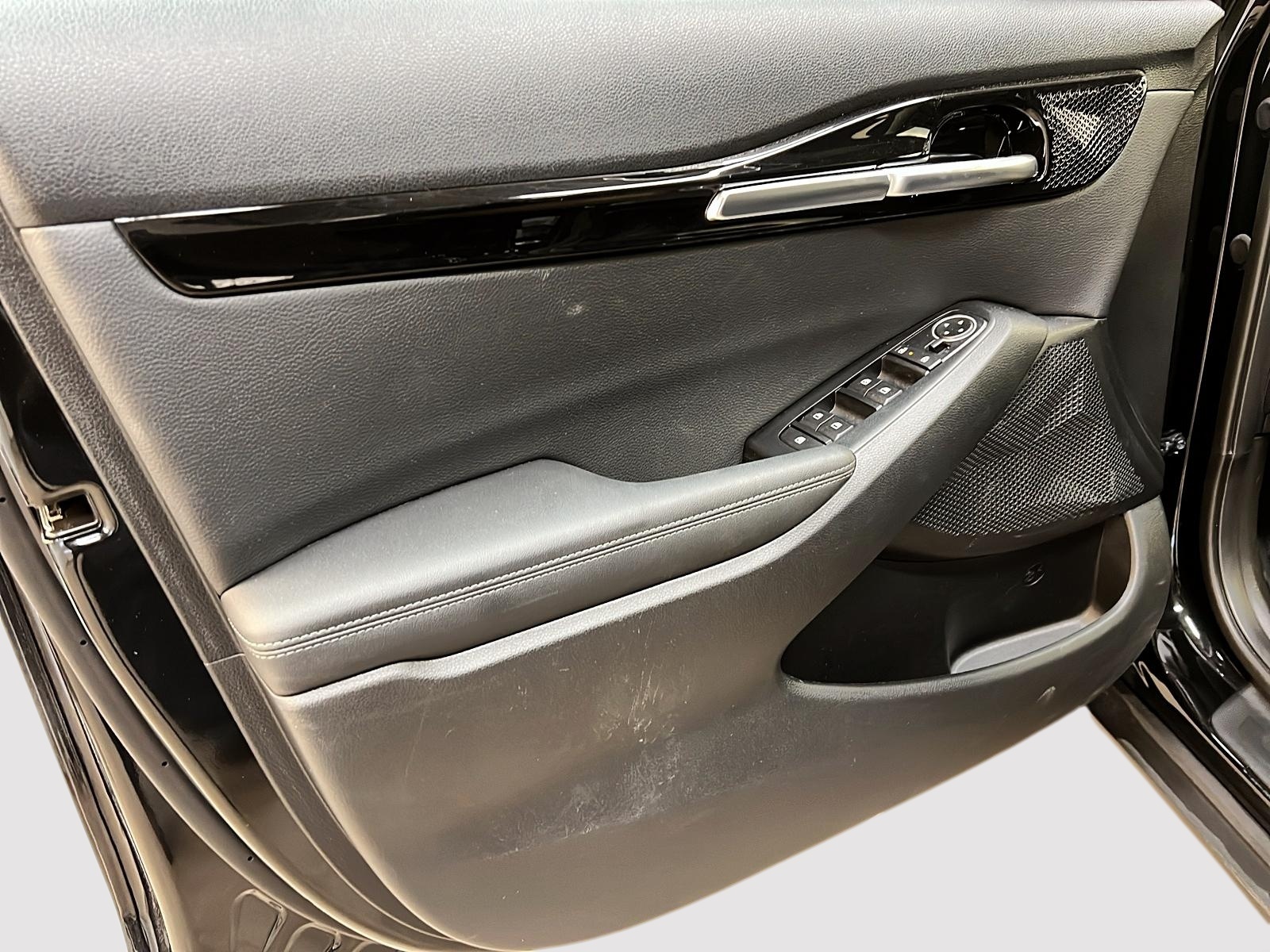 Kia SELTOS EX CUIR TOIT 4RM 2025 - image #23