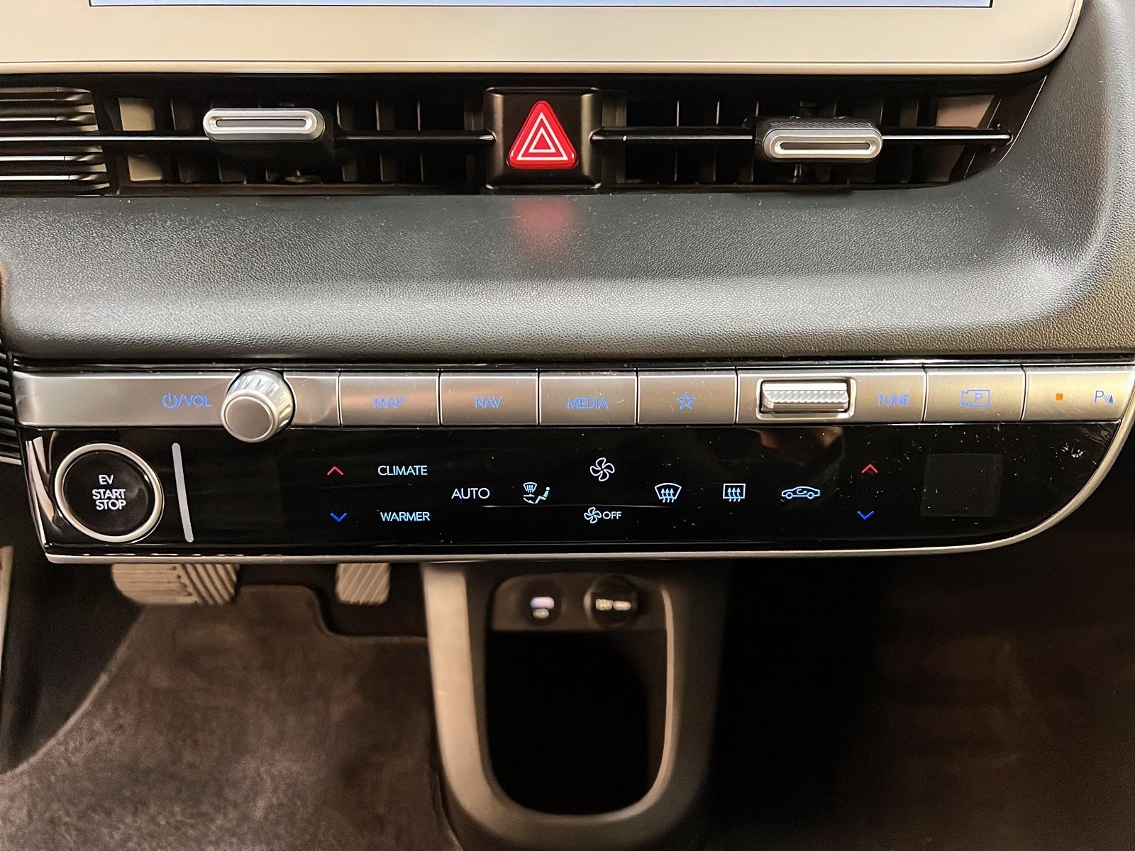 Hyundai IONIQ 5 PREFERRED LONG RANGE NAV 2024 - image #13