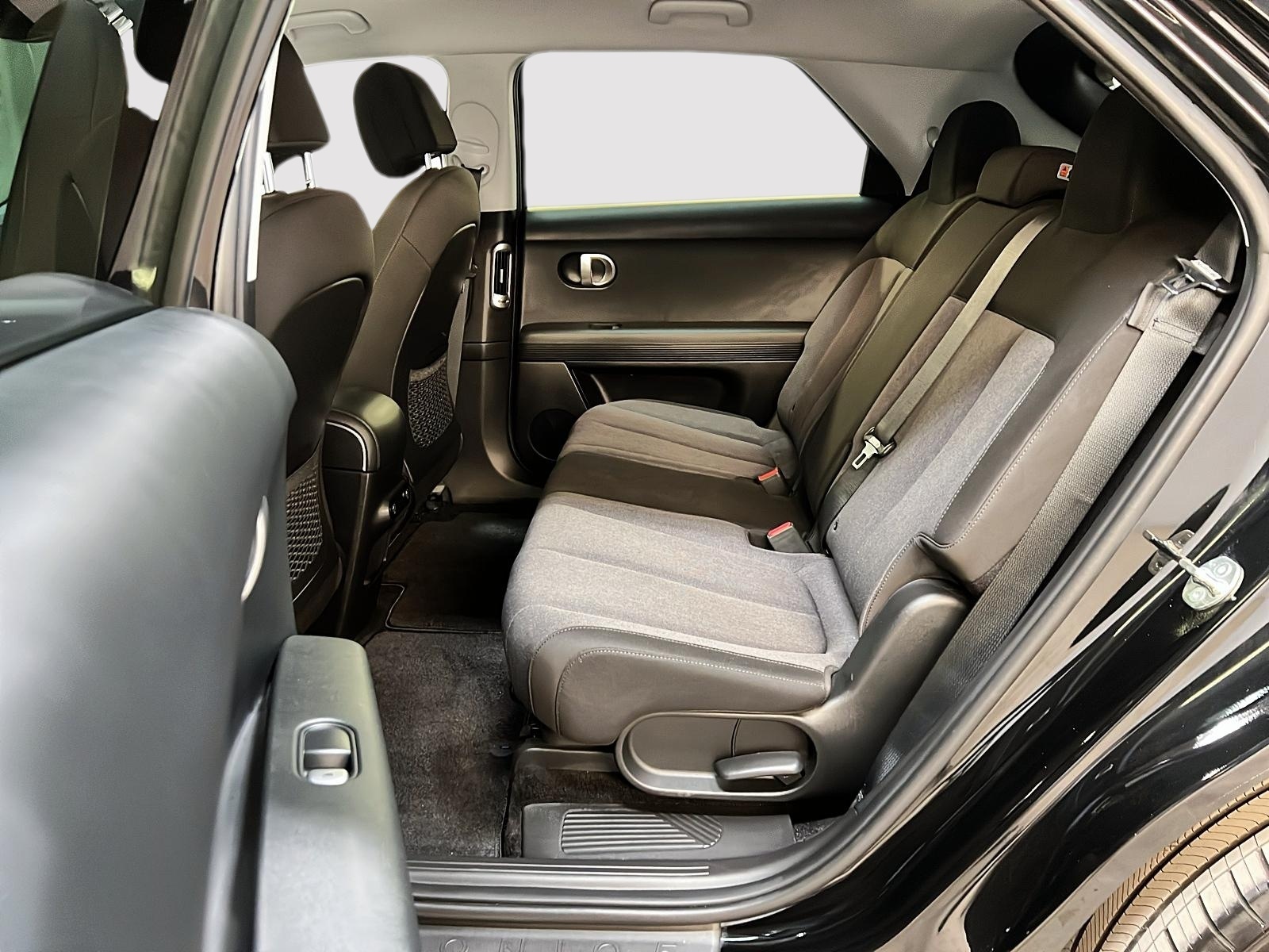 Hyundai IONIQ 5 PREFERRED LONG RANGE NAV 2024 - image #9