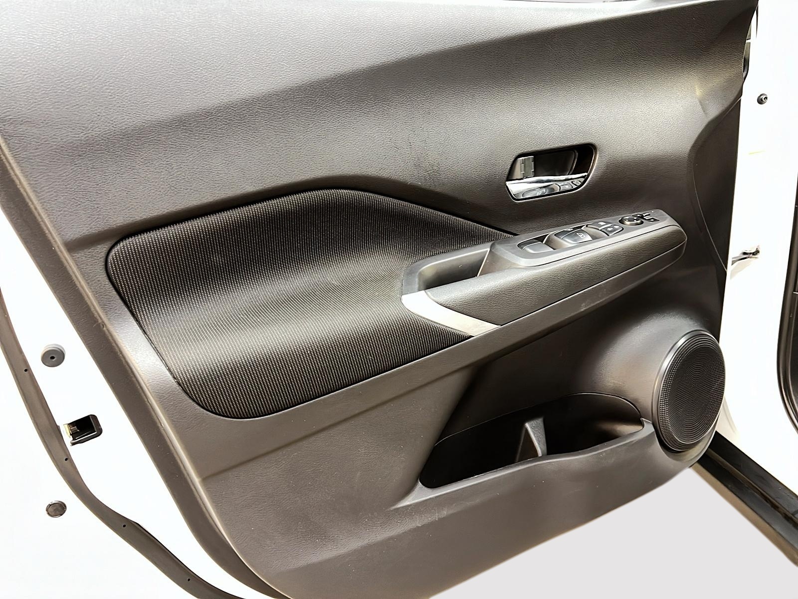 Nissan Kicks SV SPECIAL EDITION 2023 - image #22