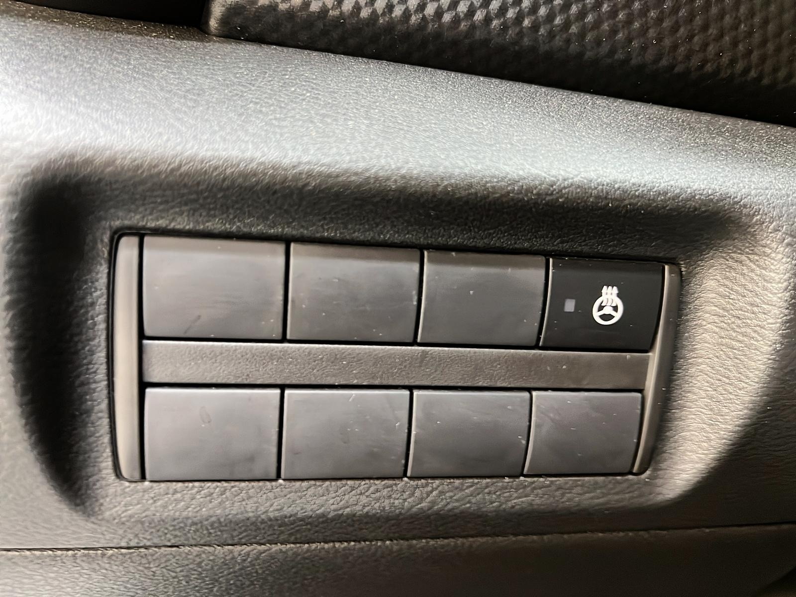 Nissan Kicks SV SPECIAL EDITION 2023 - image #20