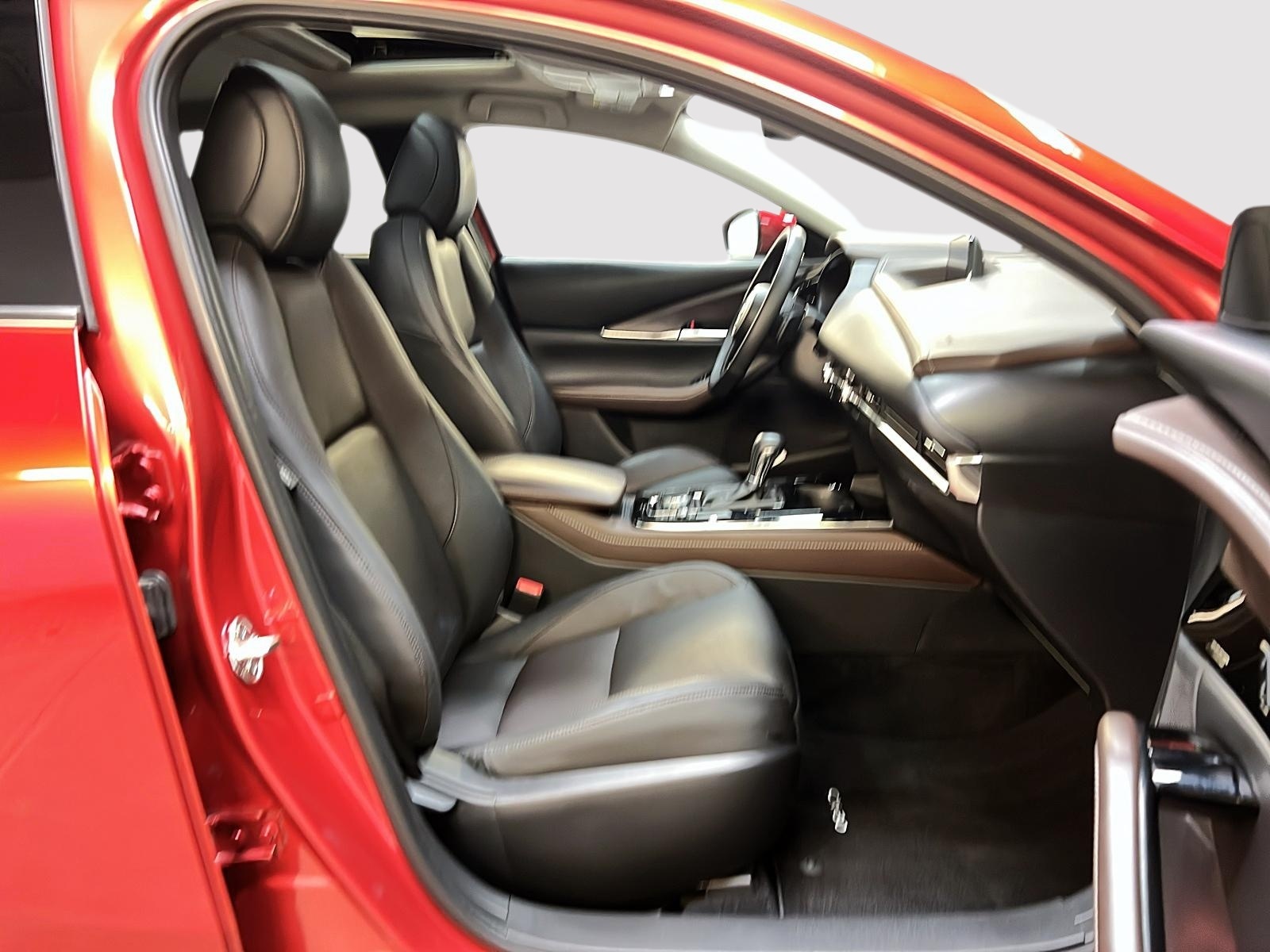 Mazda CX-30 GT CUIR TOIT NAV 4RM 2025 - image #8