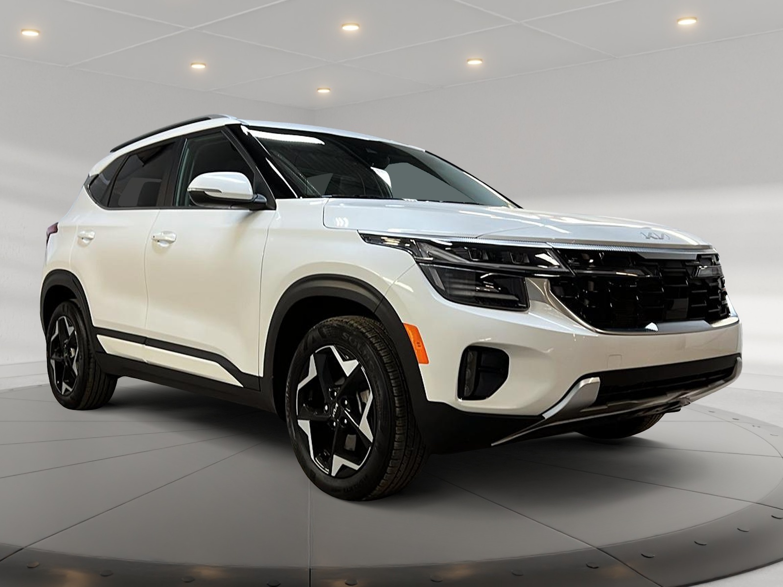 Kia SELTOS 2024 - Image #3