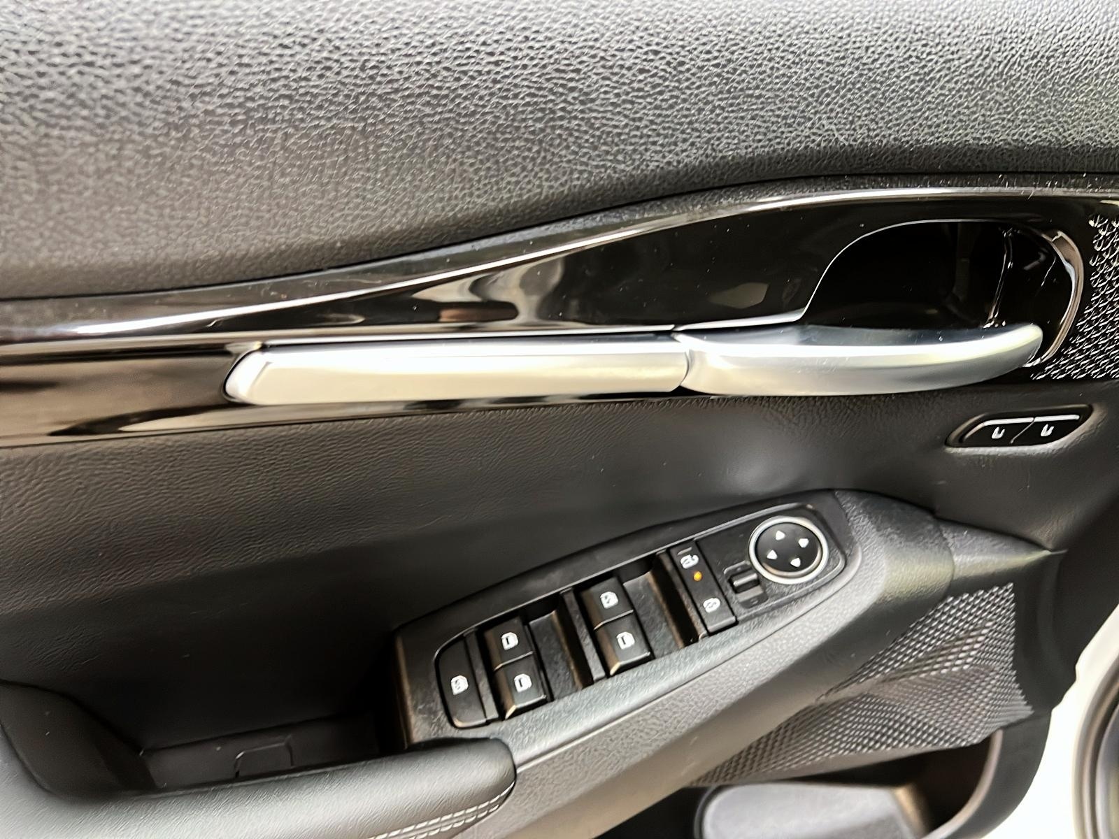 Kia SELTOS EX PREMIUM CUIR TOIT NAV 4RM 2024 - image #24