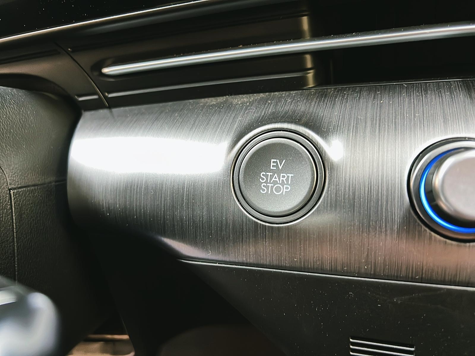 Hyundai Kona EV ULTIMATE CUIR TOIT NAV 2024 - image #19
