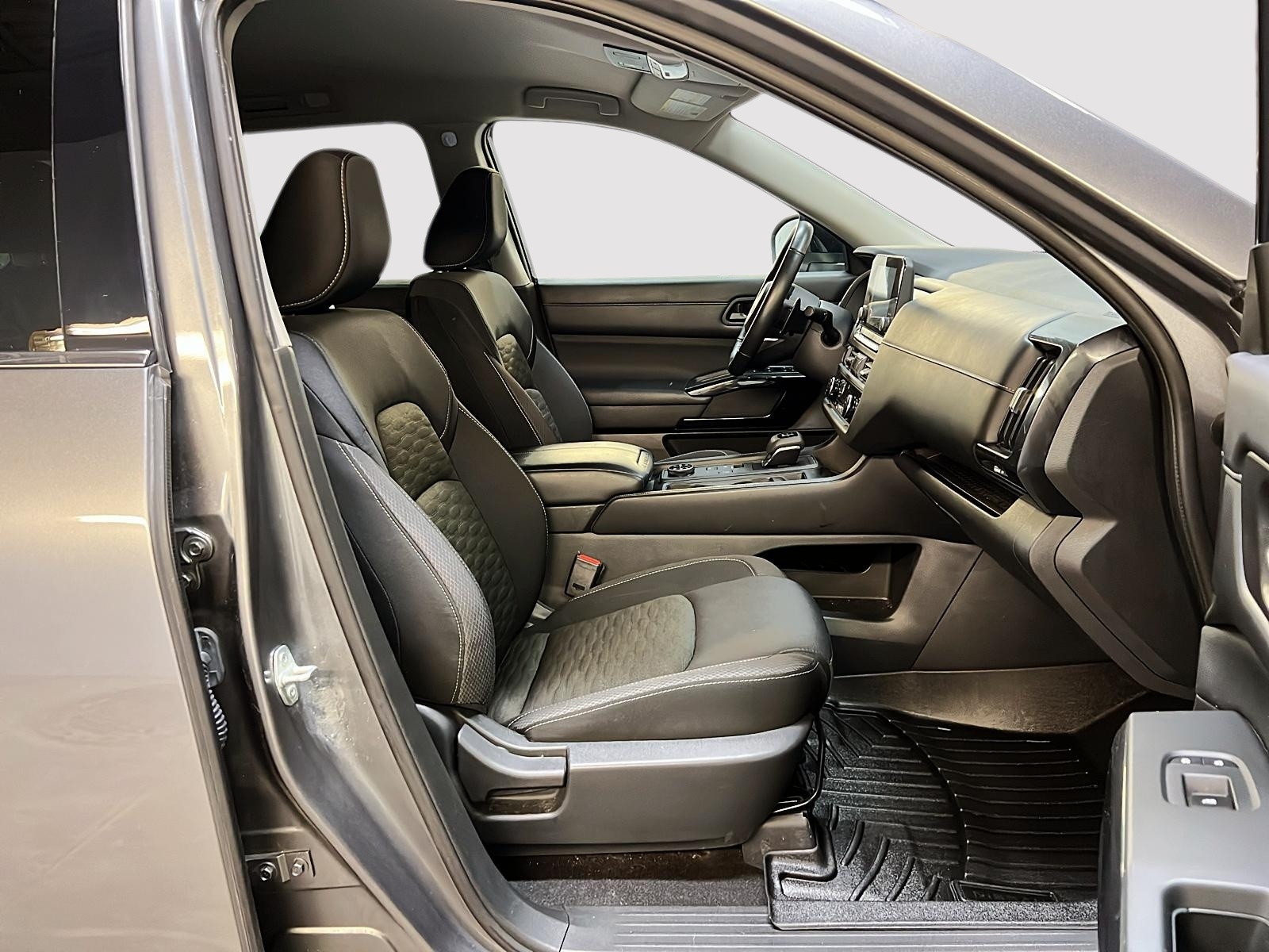 Nissan Pathfinder S 4RM 2023 - image #8