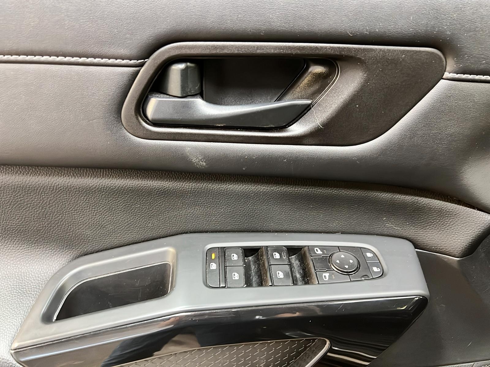 Nissan Pathfinder S 4RM 2023 - image #22