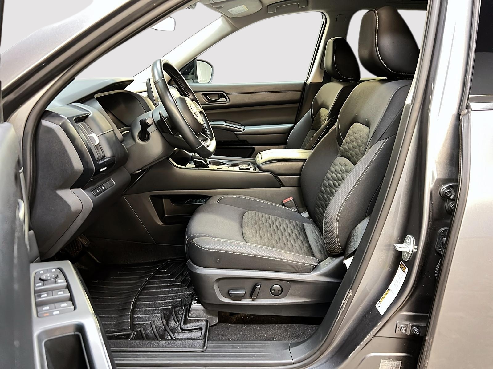 Nissan Pathfinder S 4RM 2023 - image #7