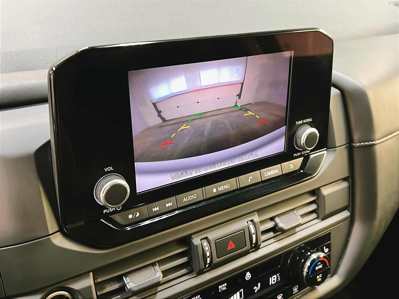 Nissan Pathfinder S 4RM 2023 - image #17