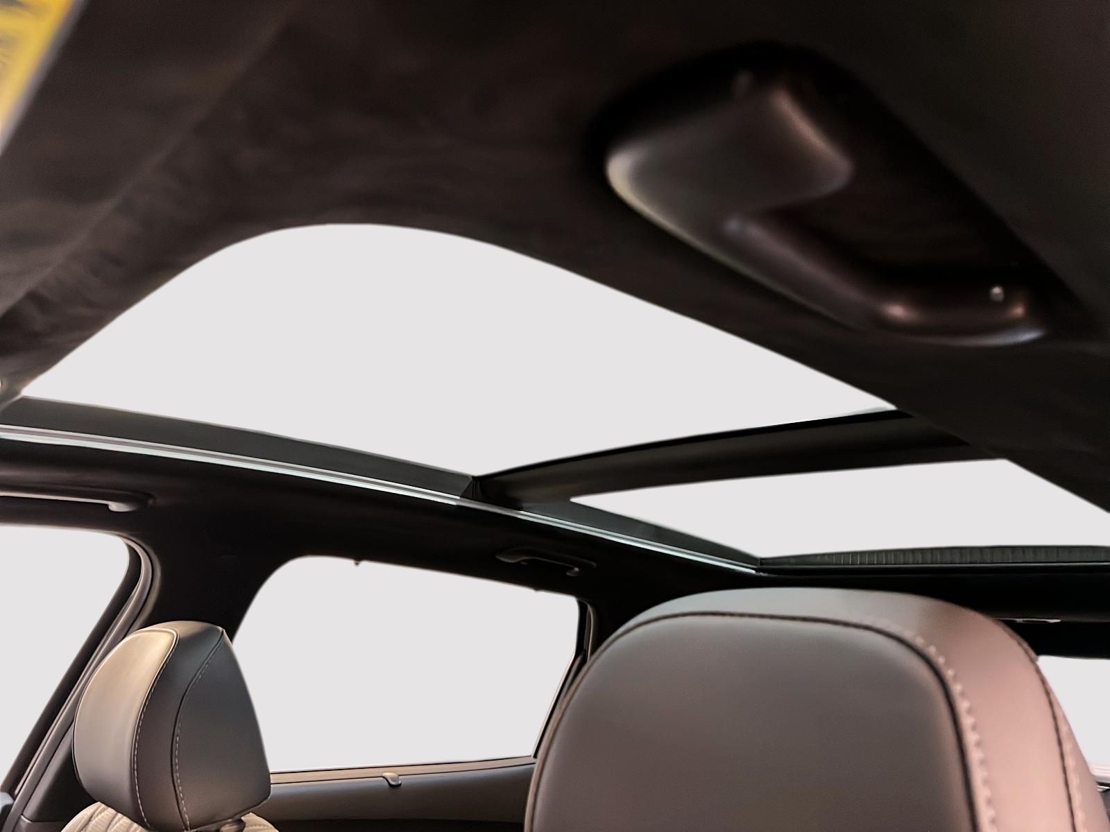 Hyundai Santa Fe ULTIMATE CALLIGRAPHY CUIR TOIT PANO NAV 4RM 2022 - image #10