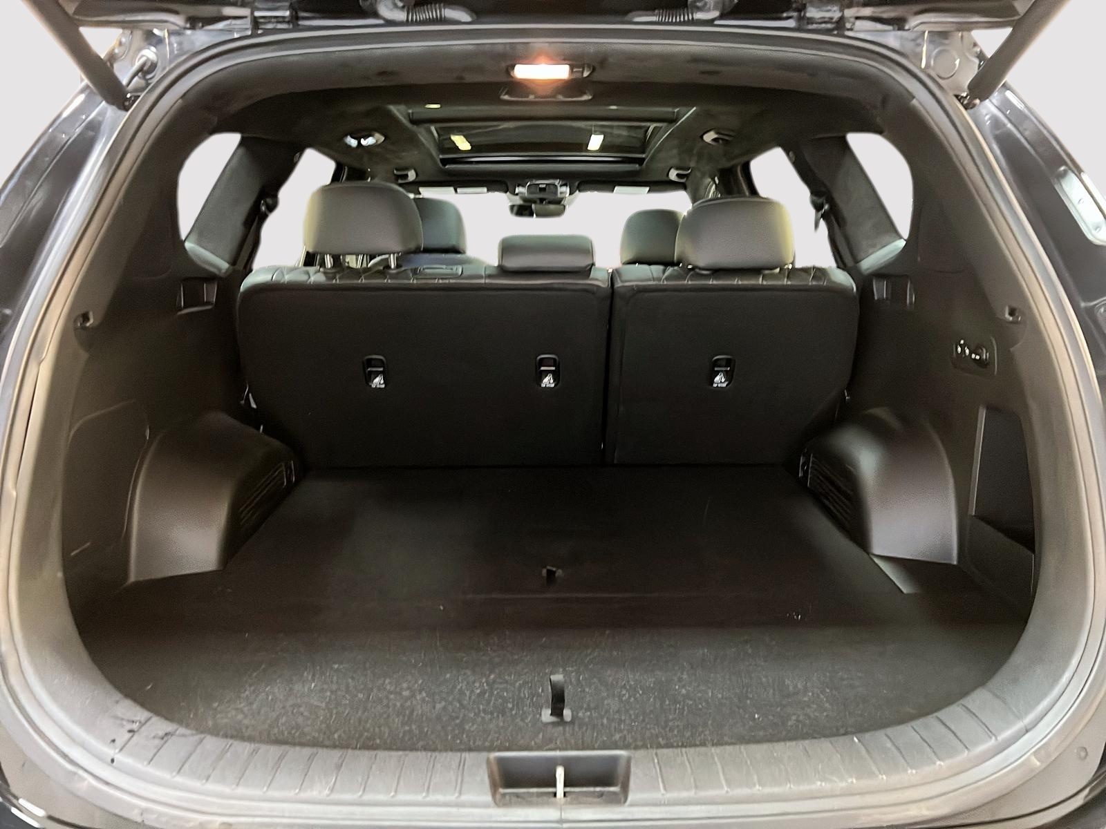 Hyundai Santa Fe ULTIMATE CALLIGRAPHY CUIR TOIT PANO NAV 4RM 2022 - image #13
