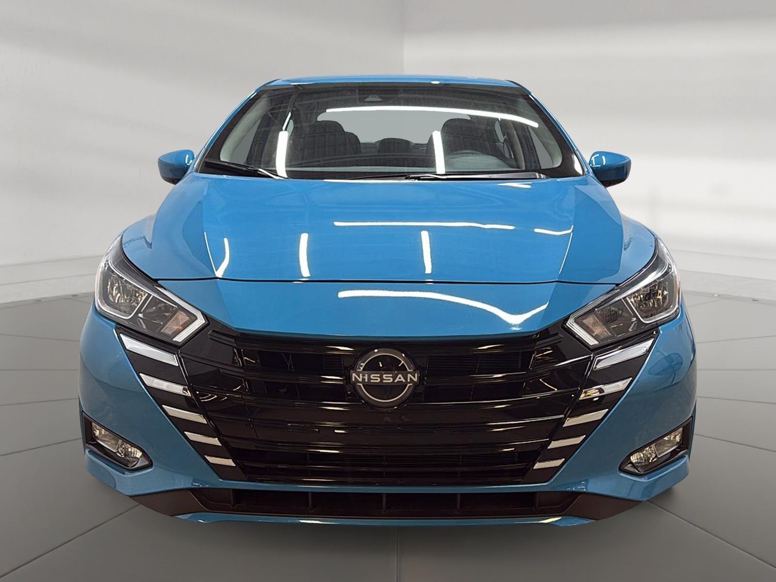 Nissan Versa SV 2025 — photo 2