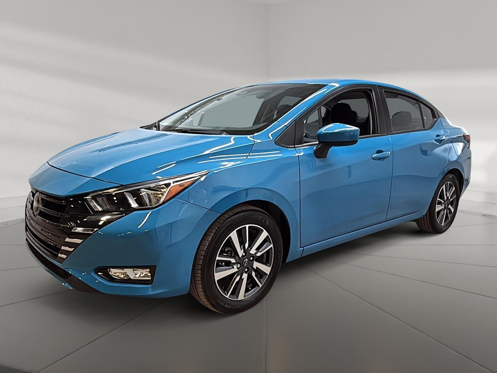 Nissan Versa SV 2025