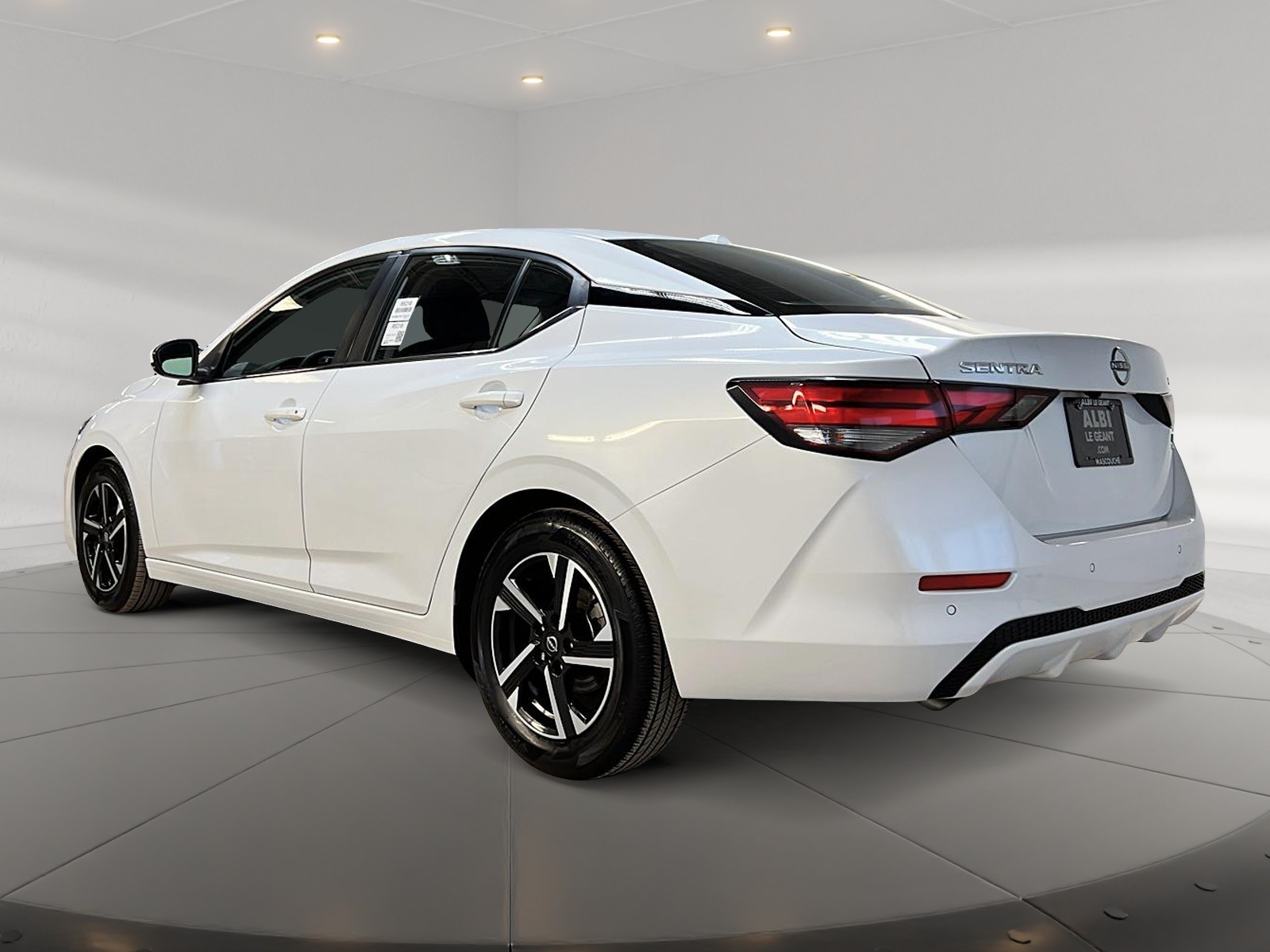 Nissan Sentra SV 2024 - image #6