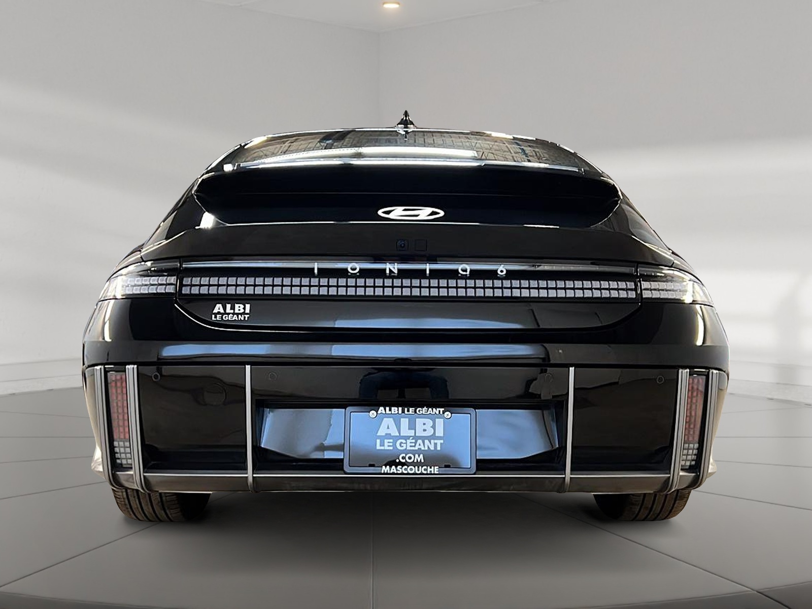 Hyundai IONIQ 6 PREFERRED LONG RANGE NAV 4RM 2024 - image #5