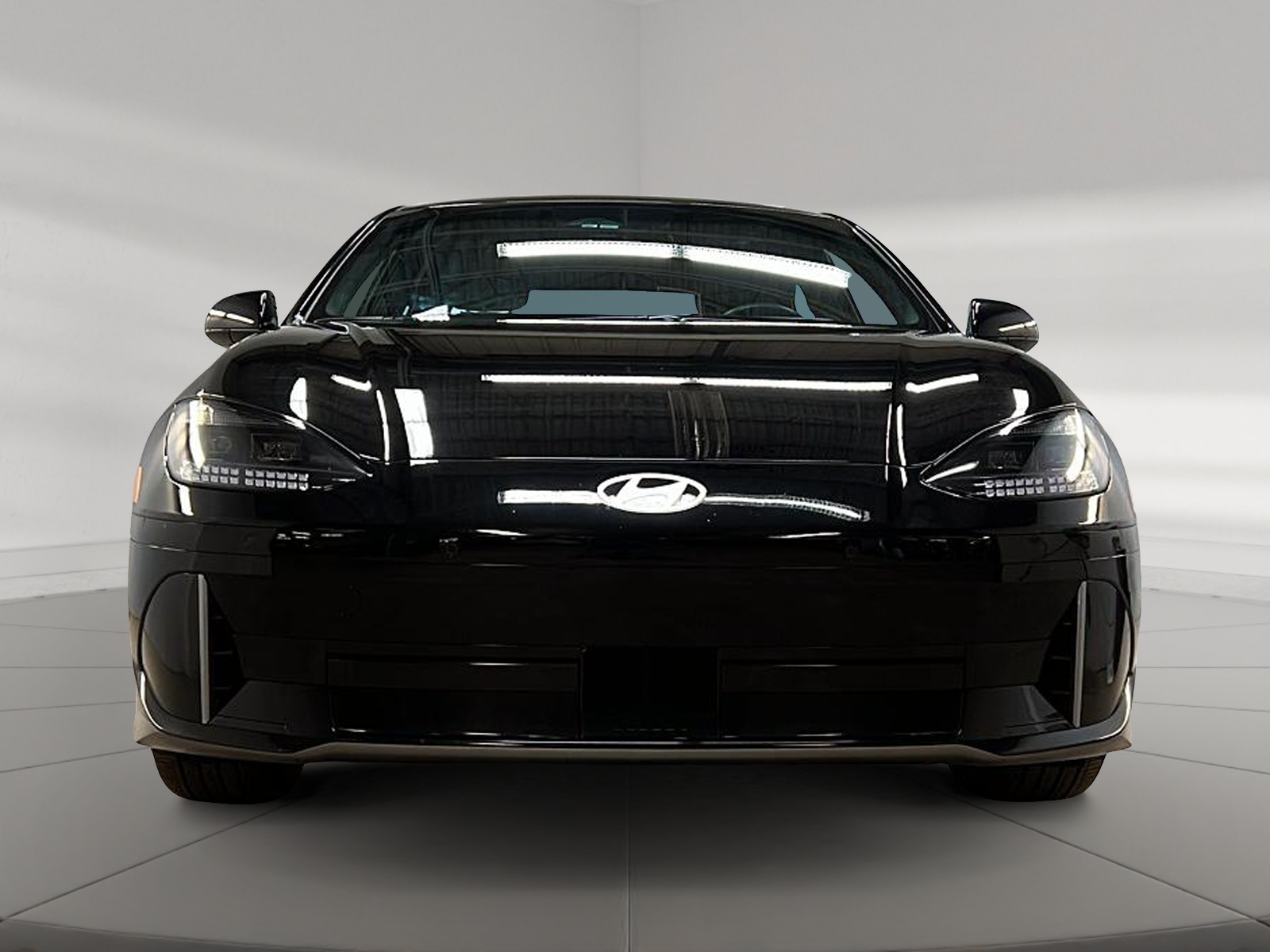 Hyundai IONIQ 6 PREFERRED LONG RANGE NAV 4RM 2024 - image #2