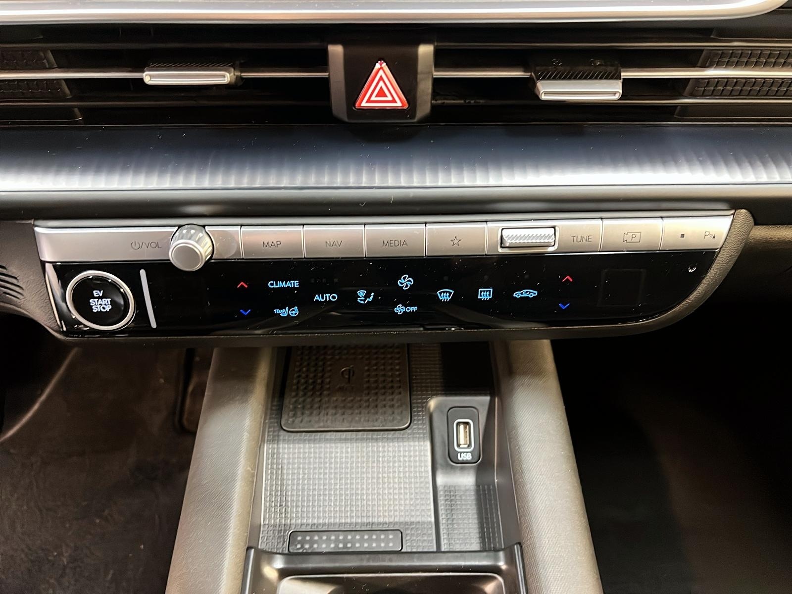 Hyundai IONIQ 6 PREFERRED LONG RANGE NAV 4RM 2024 - image #15
