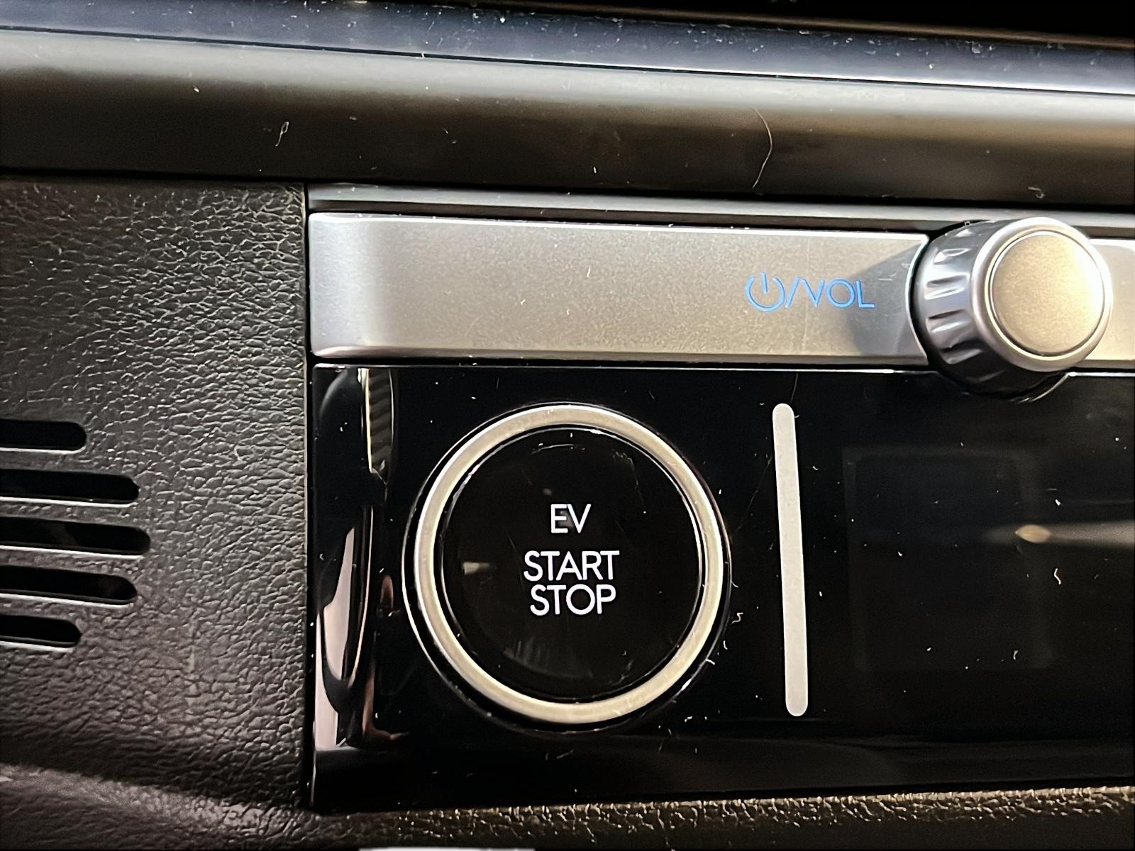 Hyundai IONIQ 6 PREFERRED LONG RANGE 4RM NAV 2024 - image #19