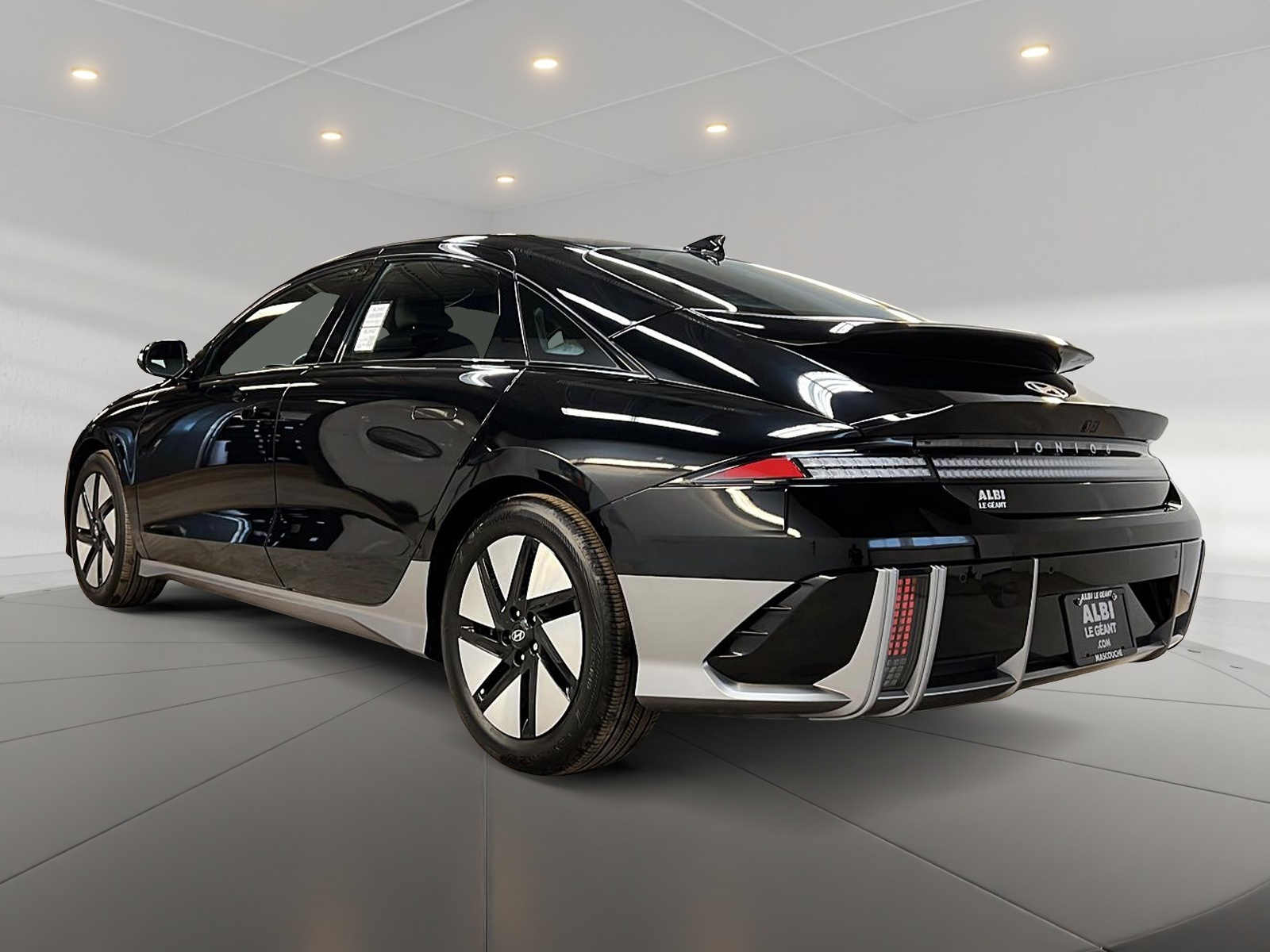 Hyundai IONIQ 6 PREFERRED LONG RANGE 4RM NAV 2024 - image #6
